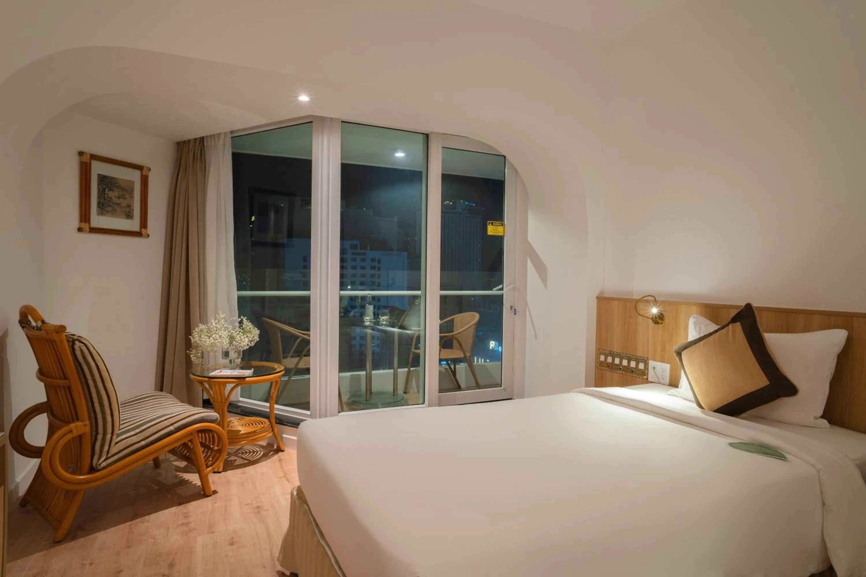 TV and multimedia, Bed in Green World Hotel Nha Trang