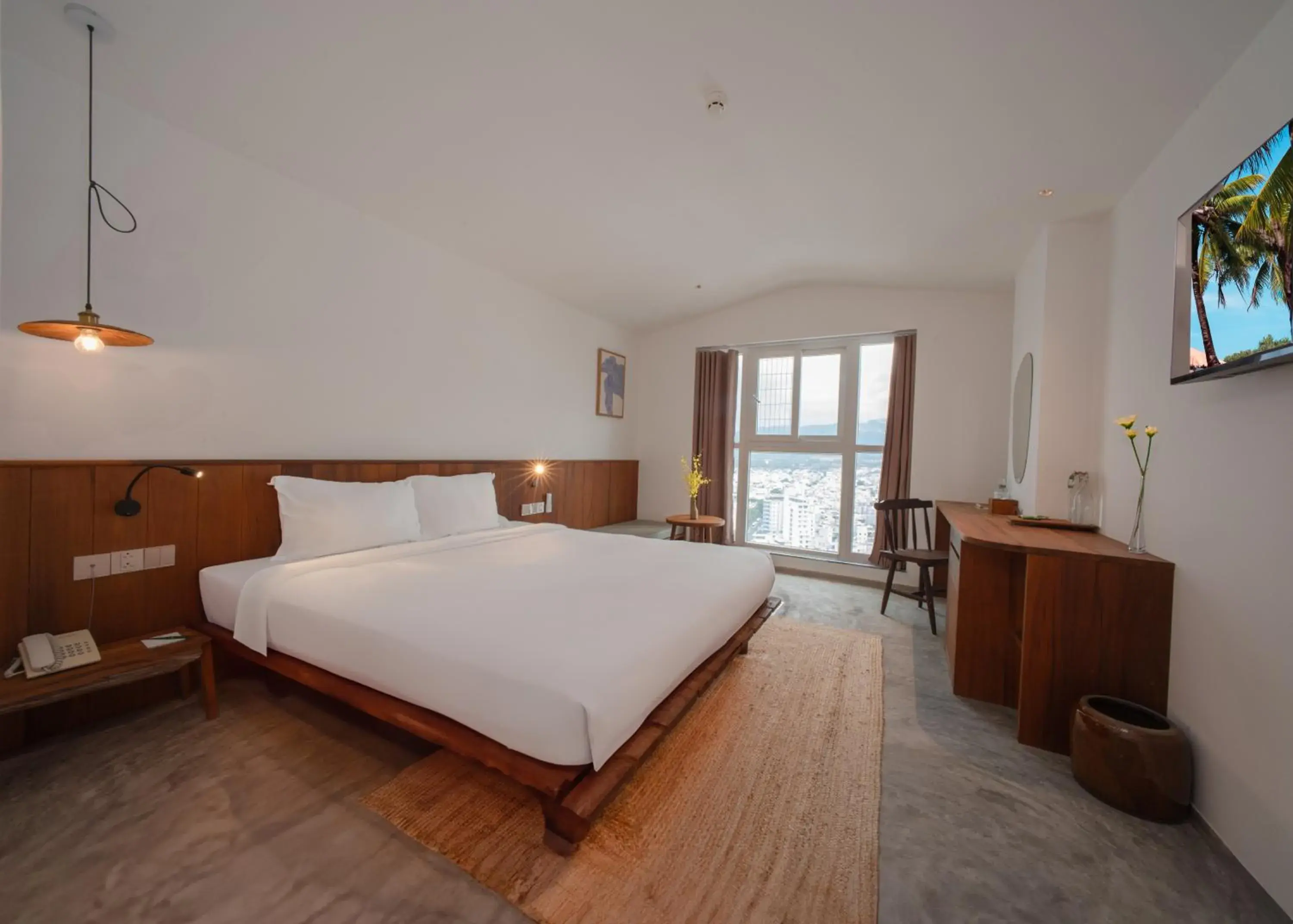 Rustic City View Double Room in Green World Hotel Nha Trang Rustic City View Double Room in Green World Hotel Nha Trang