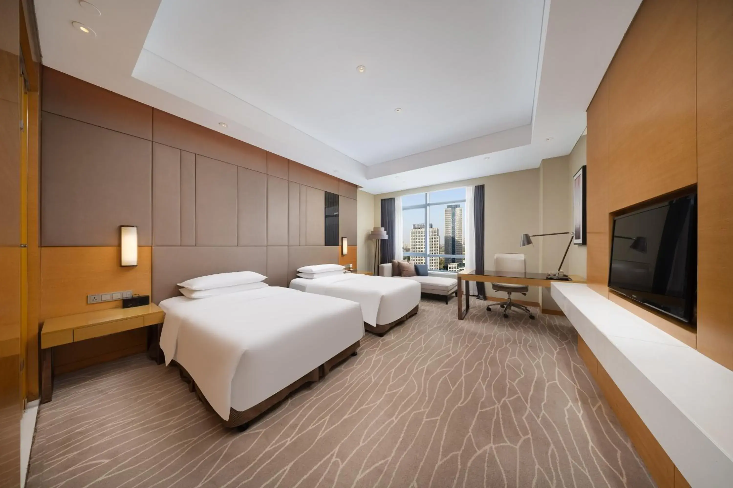 Bed in Crowne Plaza Yangzhou by IHG Bed in Crowne Plaza Yangzhou by IHG