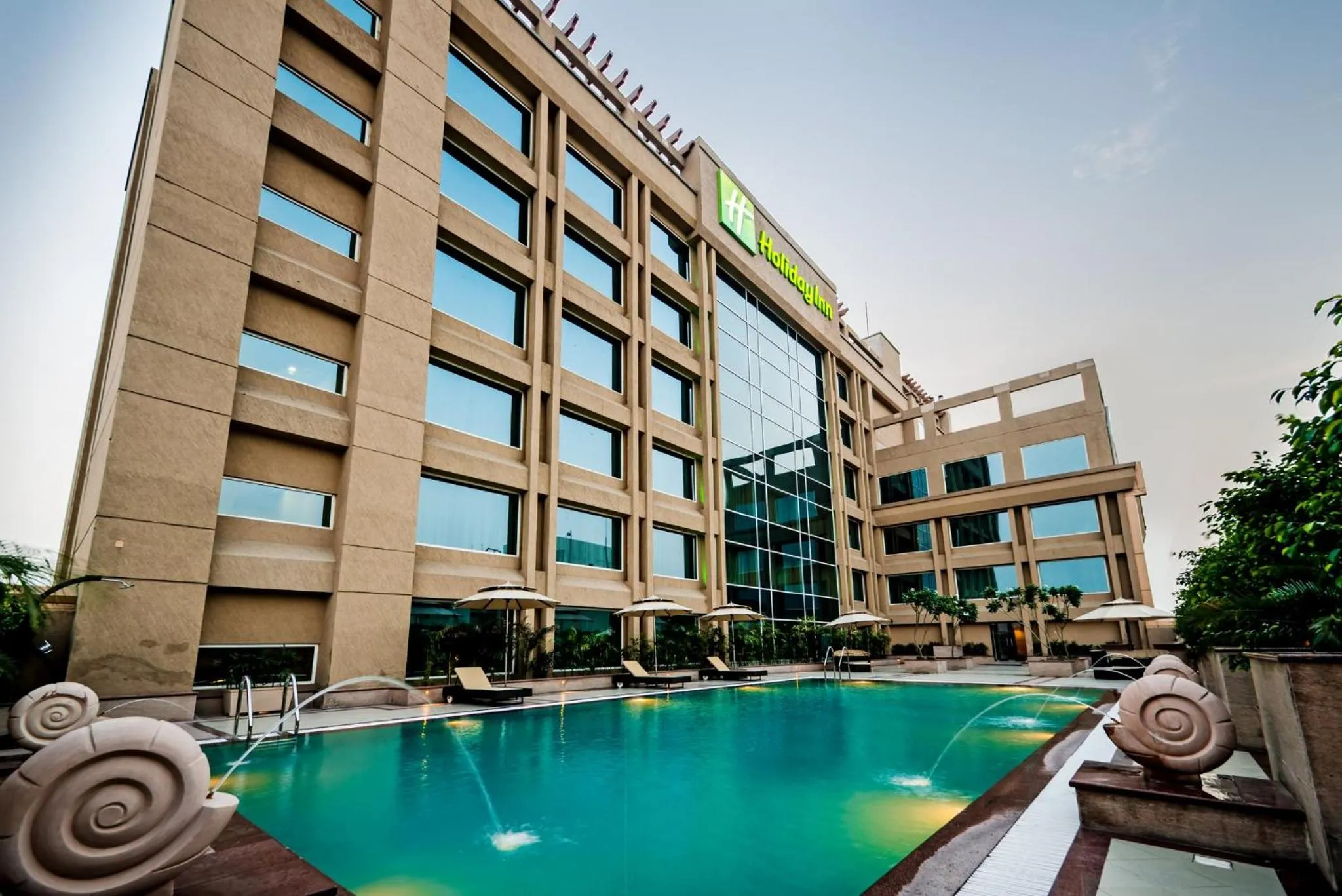 Swimming pool in Holiday Inn Amritsar Ranjit Avenue by IHG