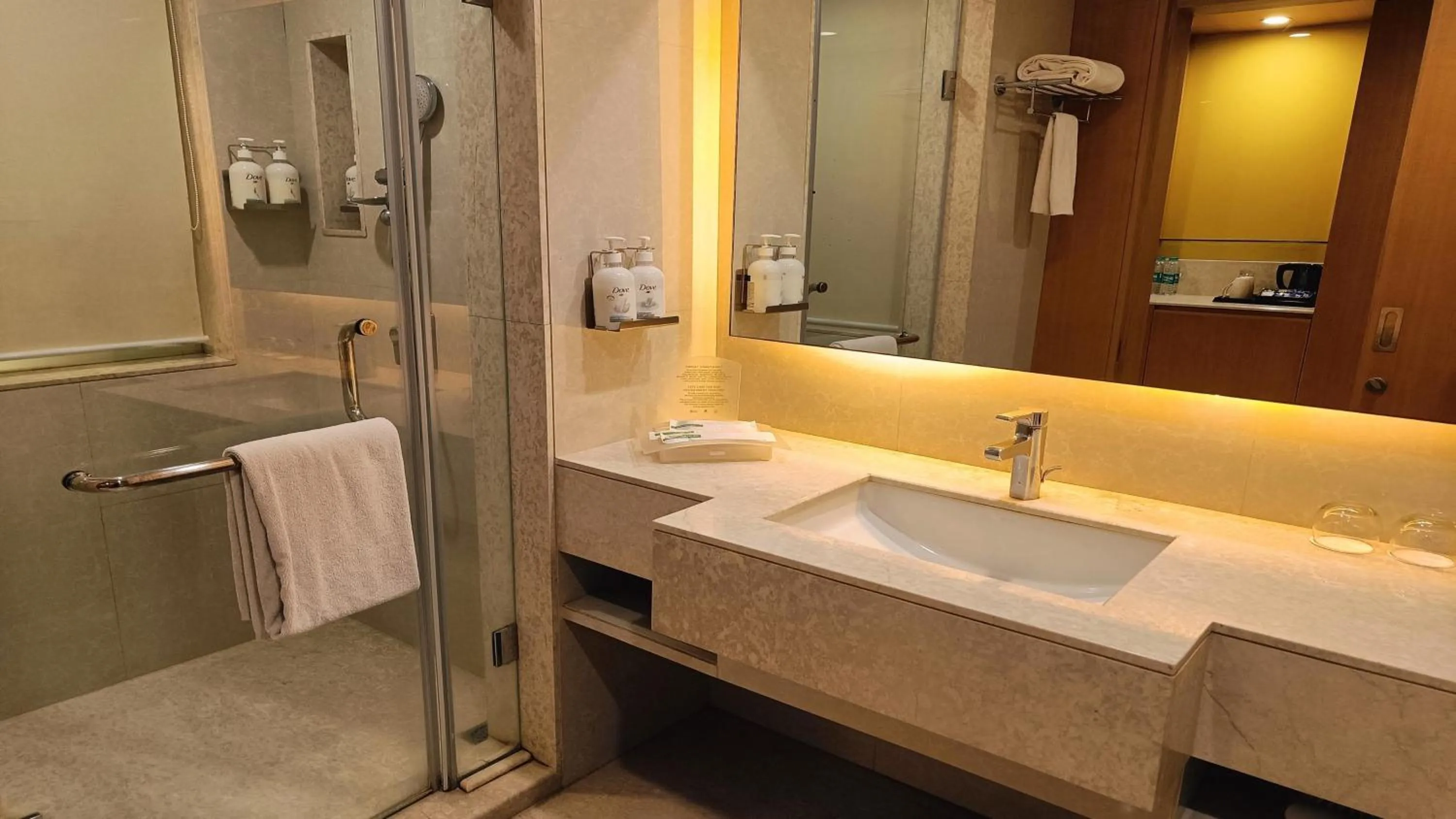 Bathroom in Holiday Inn Amritsar Ranjit Avenue by IHG