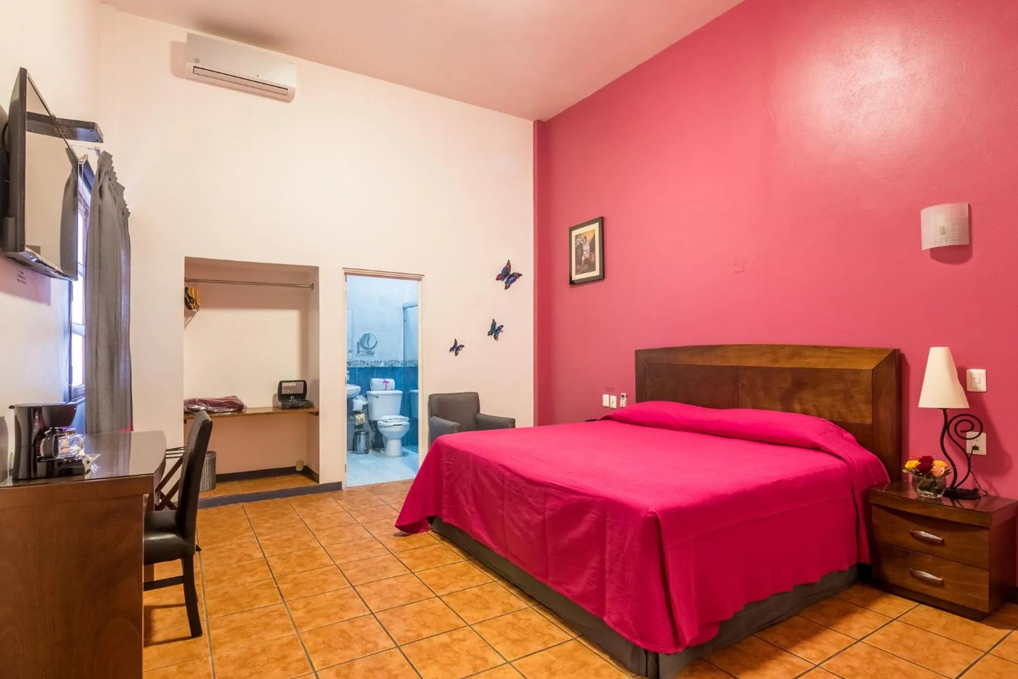 Bed in Hotel del Marquesado