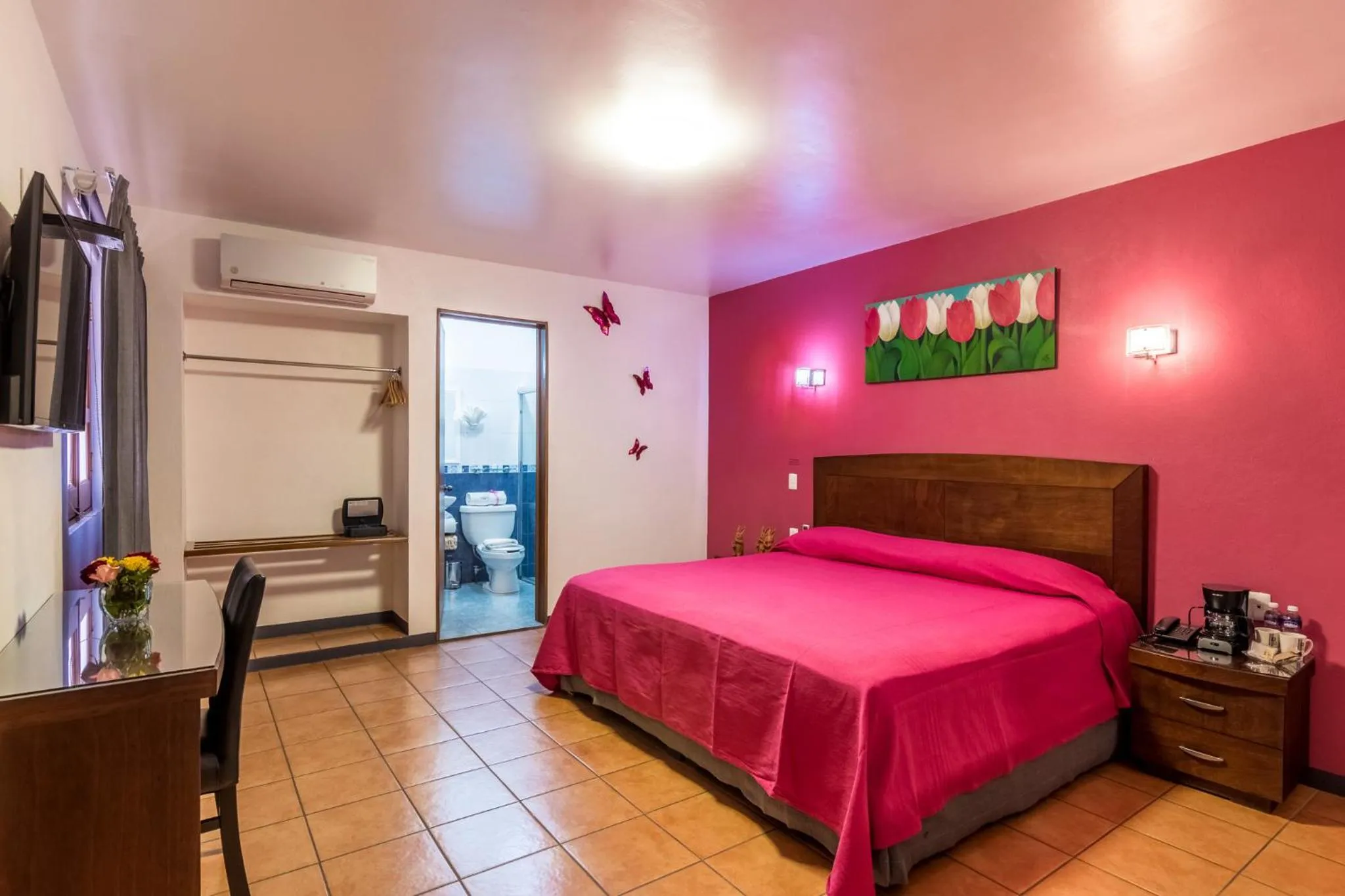 Bed in Hotel del Marquesado