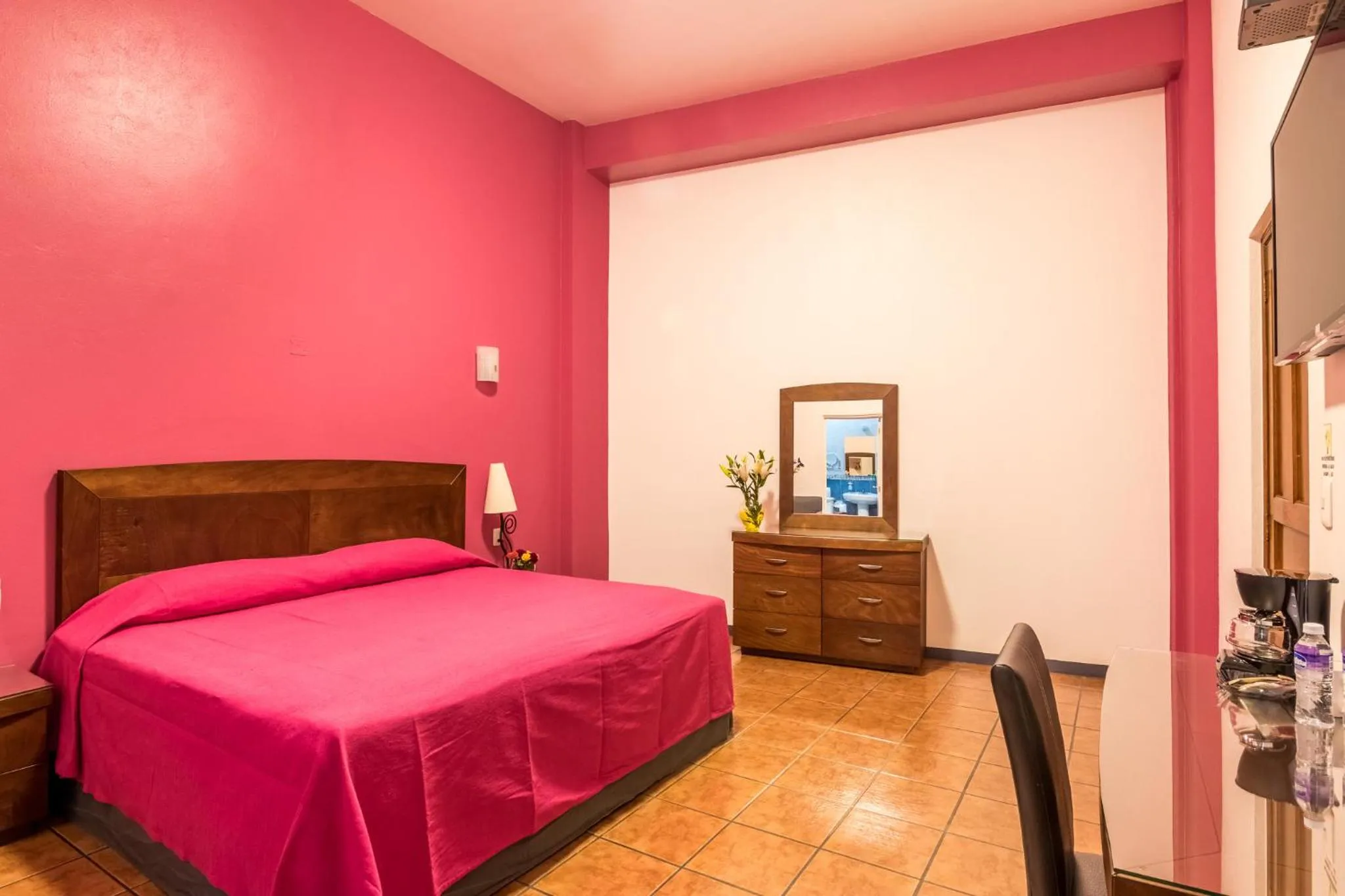 Bed in Hotel del Marquesado