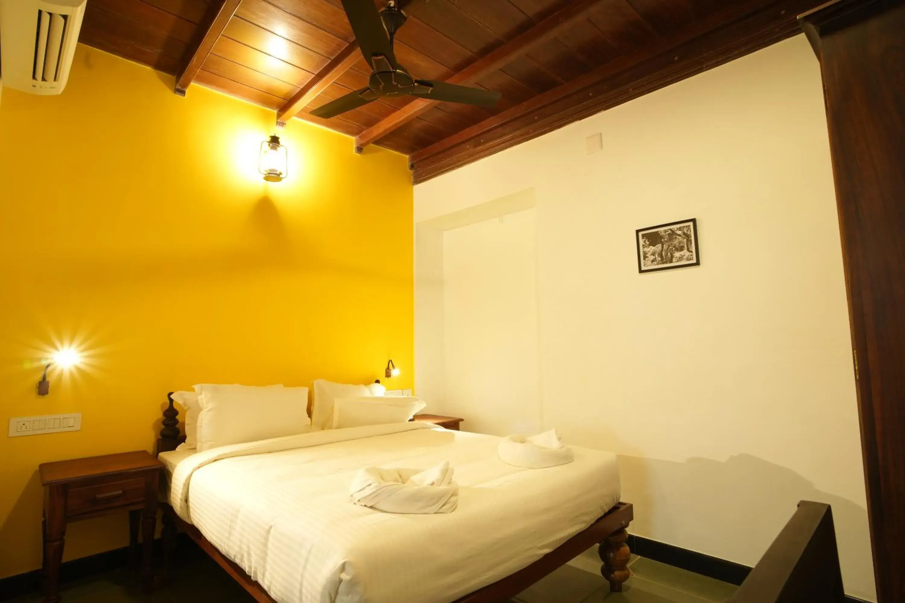 Bedroom, Bed in THE SUNSET BAY Bedroom, Bed in THE SUNSET BAY