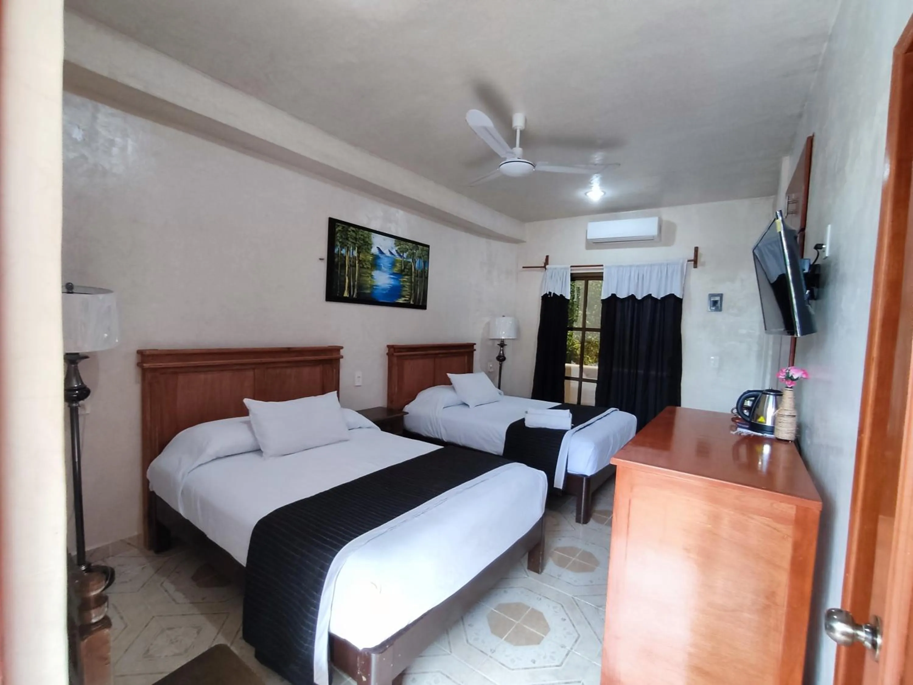 Bedroom, Bed in Hotel Sacbe Coba