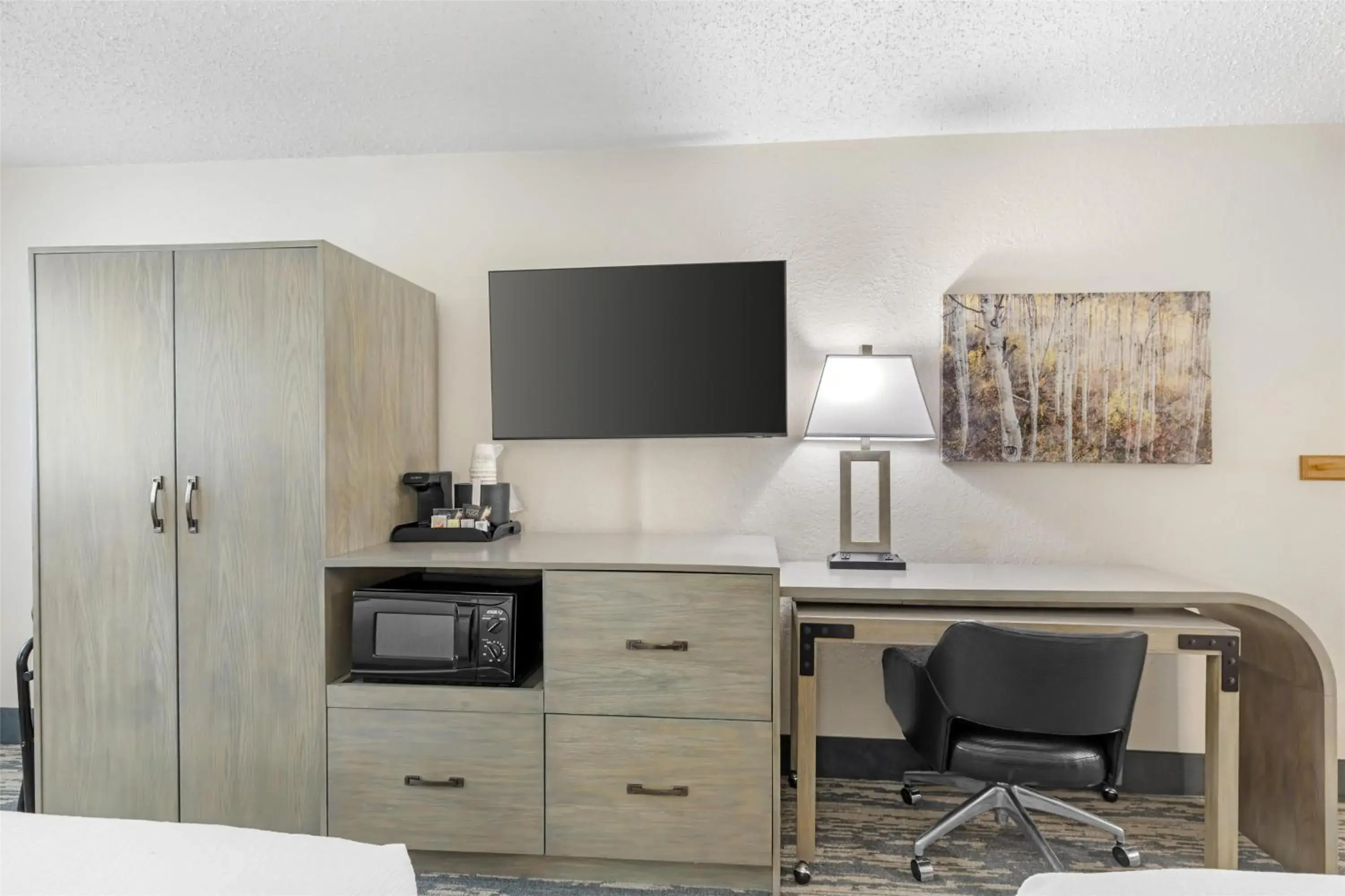 Bedroom in Best Western Alpenglo Lodge Bedroom in Best Western Alpenglo Lodge