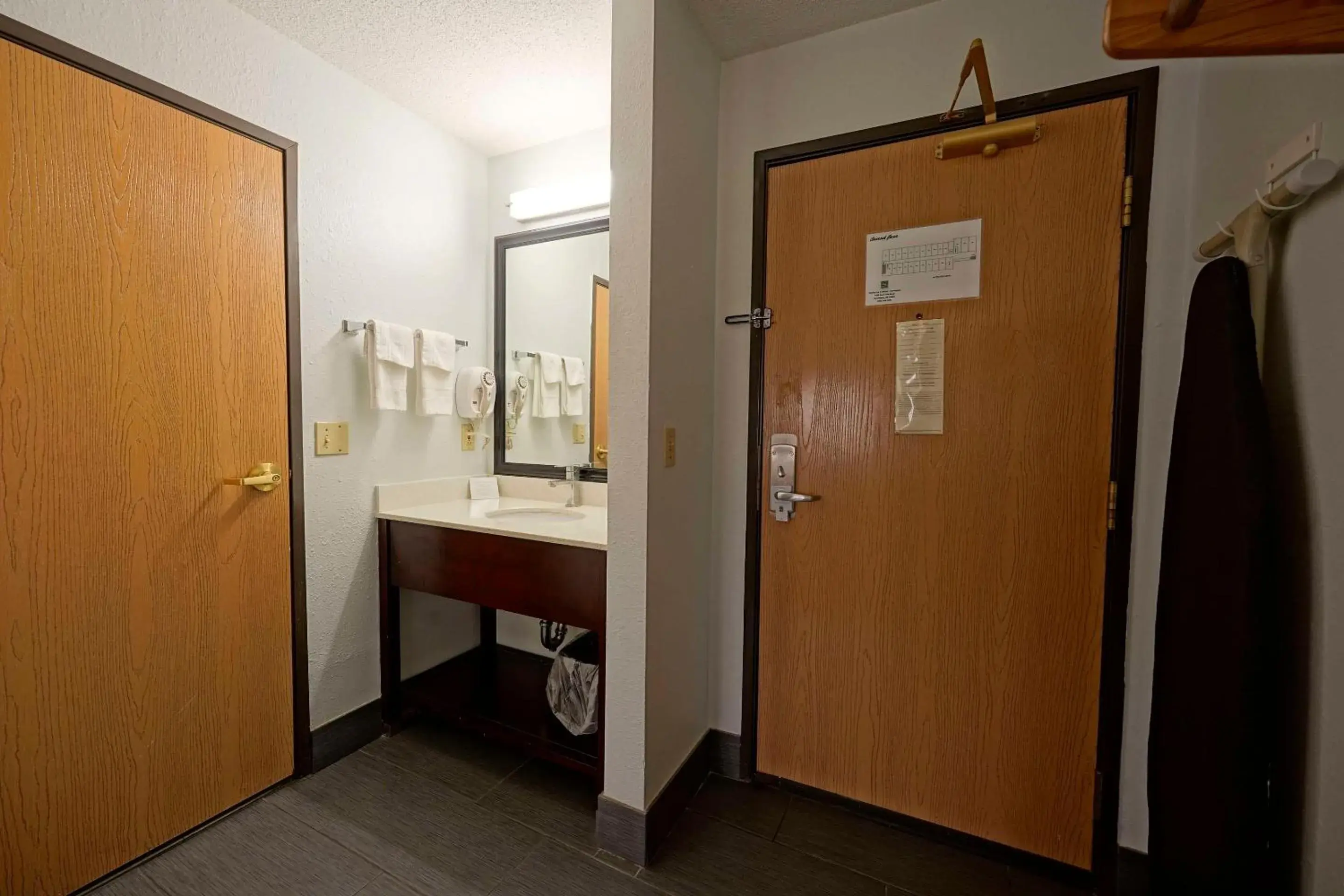 Bedroom in Quality Inn & Suites Harrington - Milford Bedroom in Quality Inn & Suites Harrington - Milford