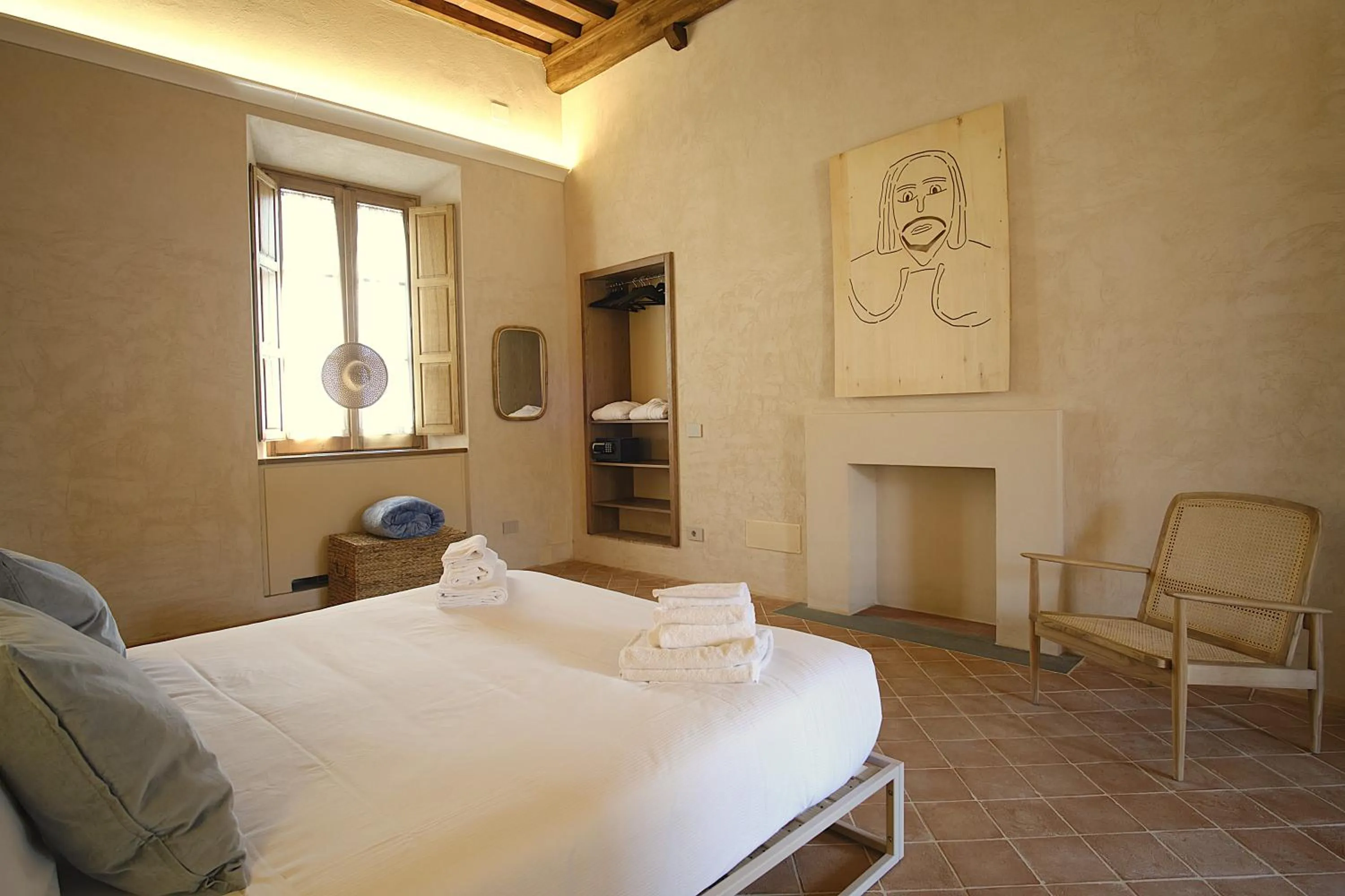 Bedroom, Bed in Badia Giulia Prestigious Historical B&B, Camaiore - Adults Only - No Pets