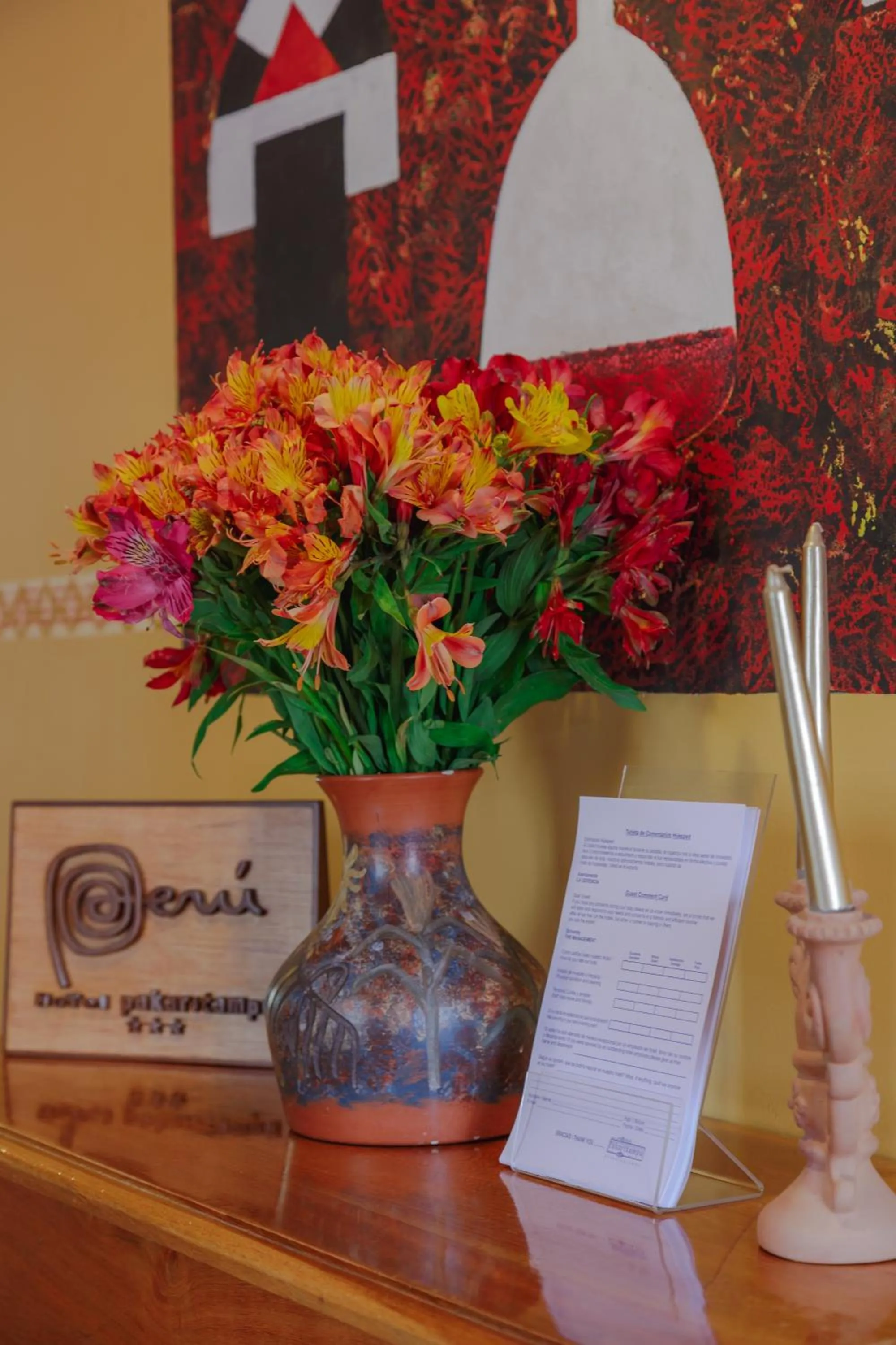 Decorative detail in Hotel Pakaritampu