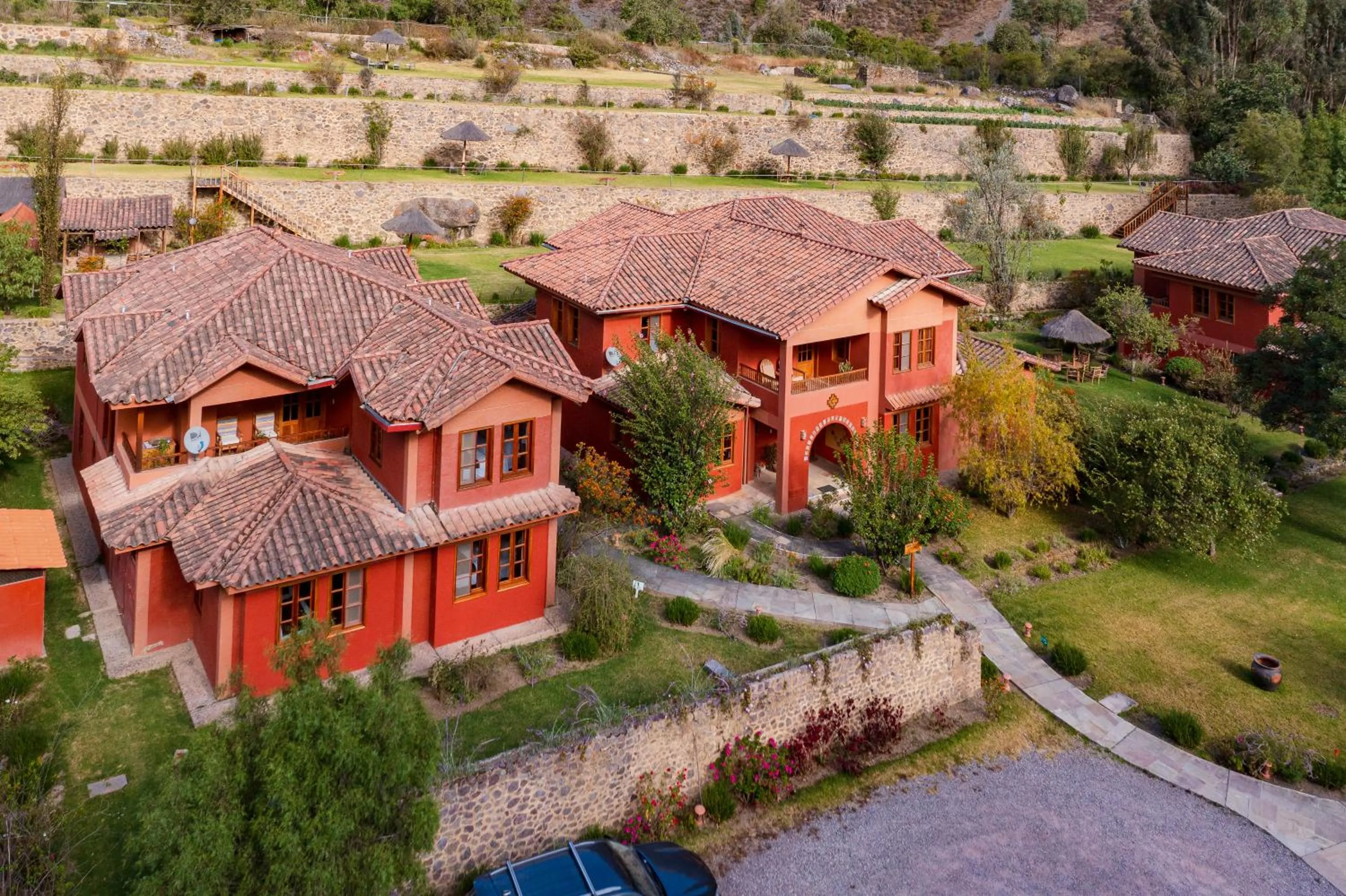 Property building in Hotel Pakaritampu