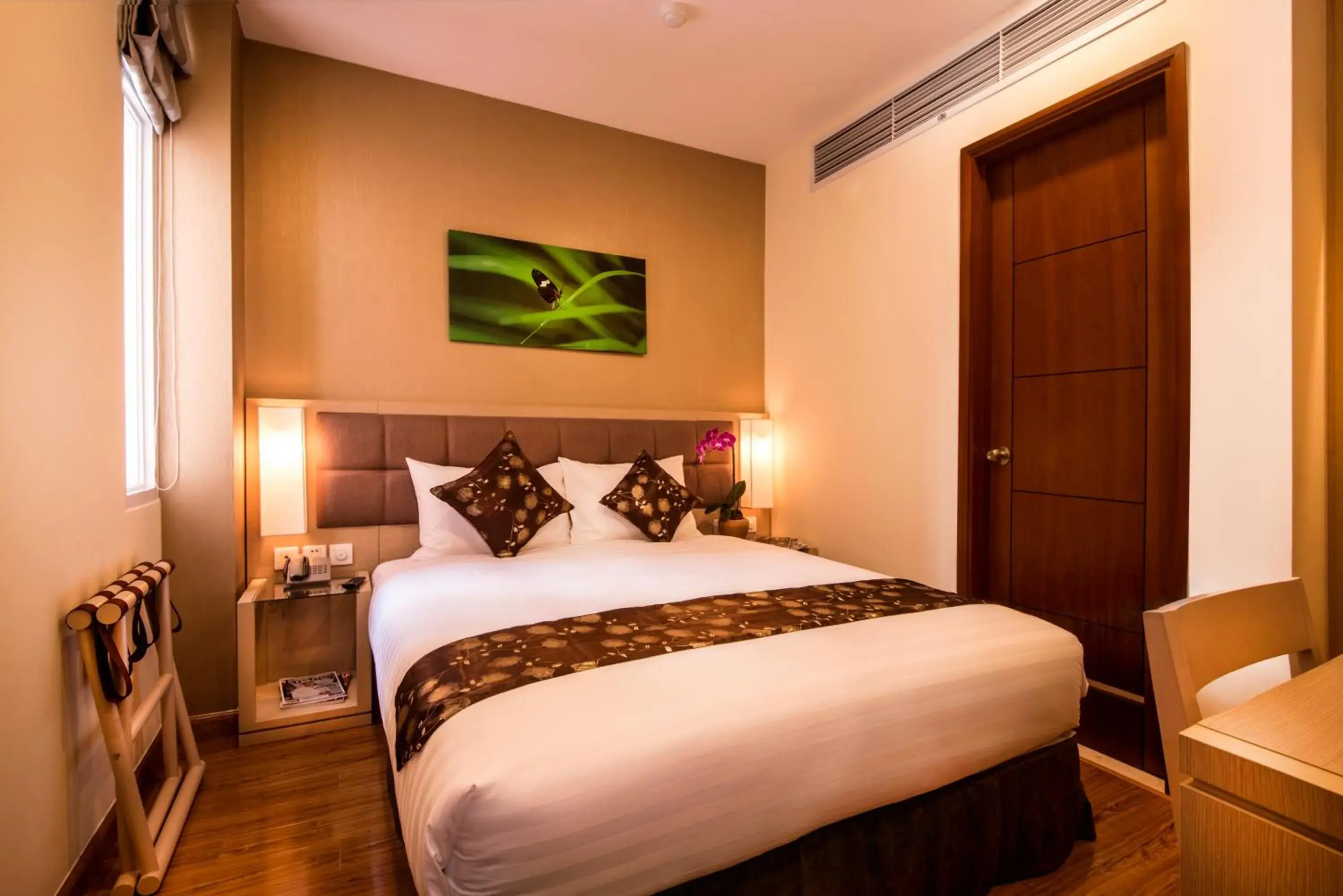 Bedroom, Bed in GK Central Hotel Bedroom, Bed in GK Central Hotel