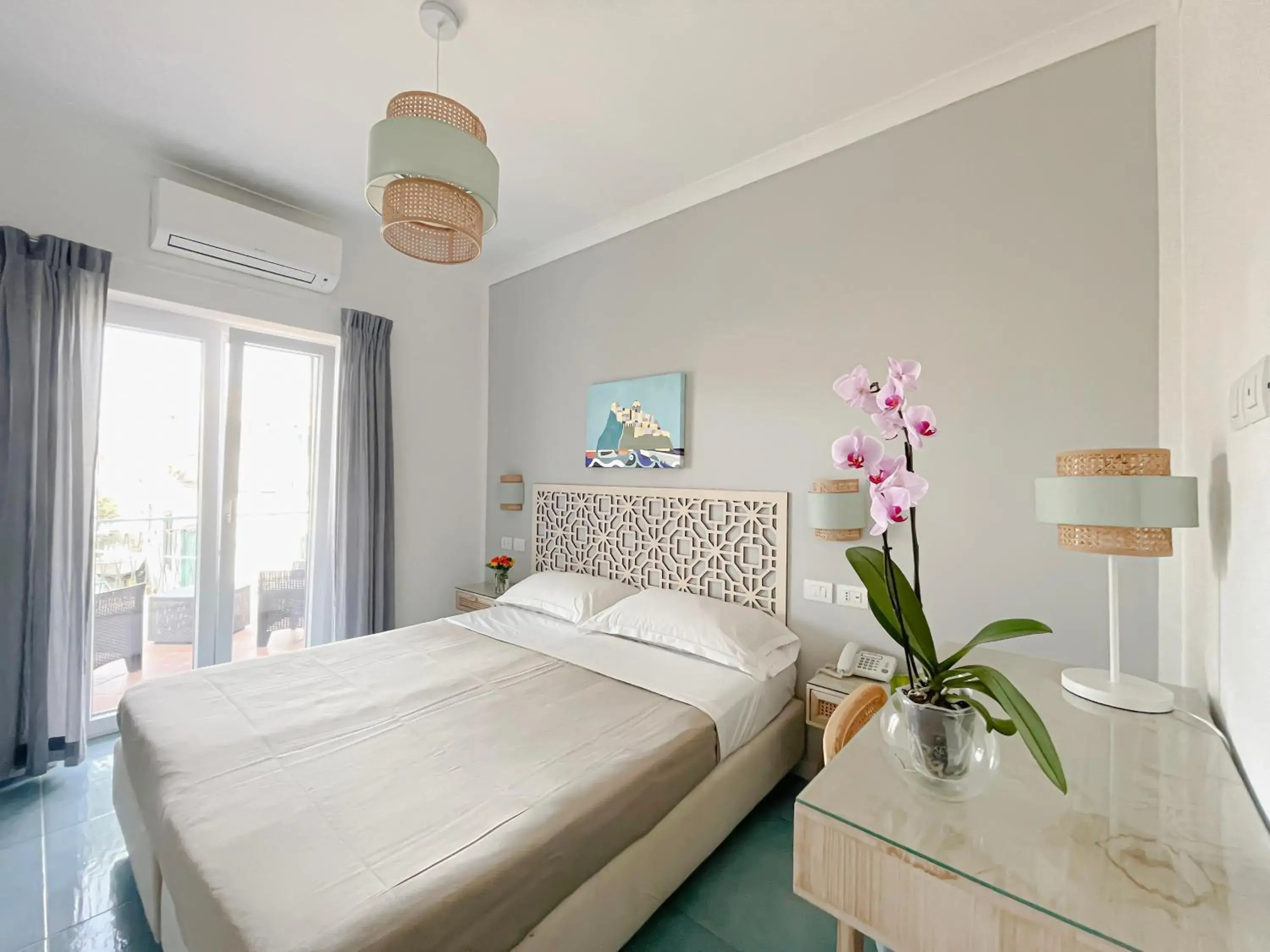 Standard Double Room in Hotel Lord Byron Standard Double Room in Hotel Lord Byron