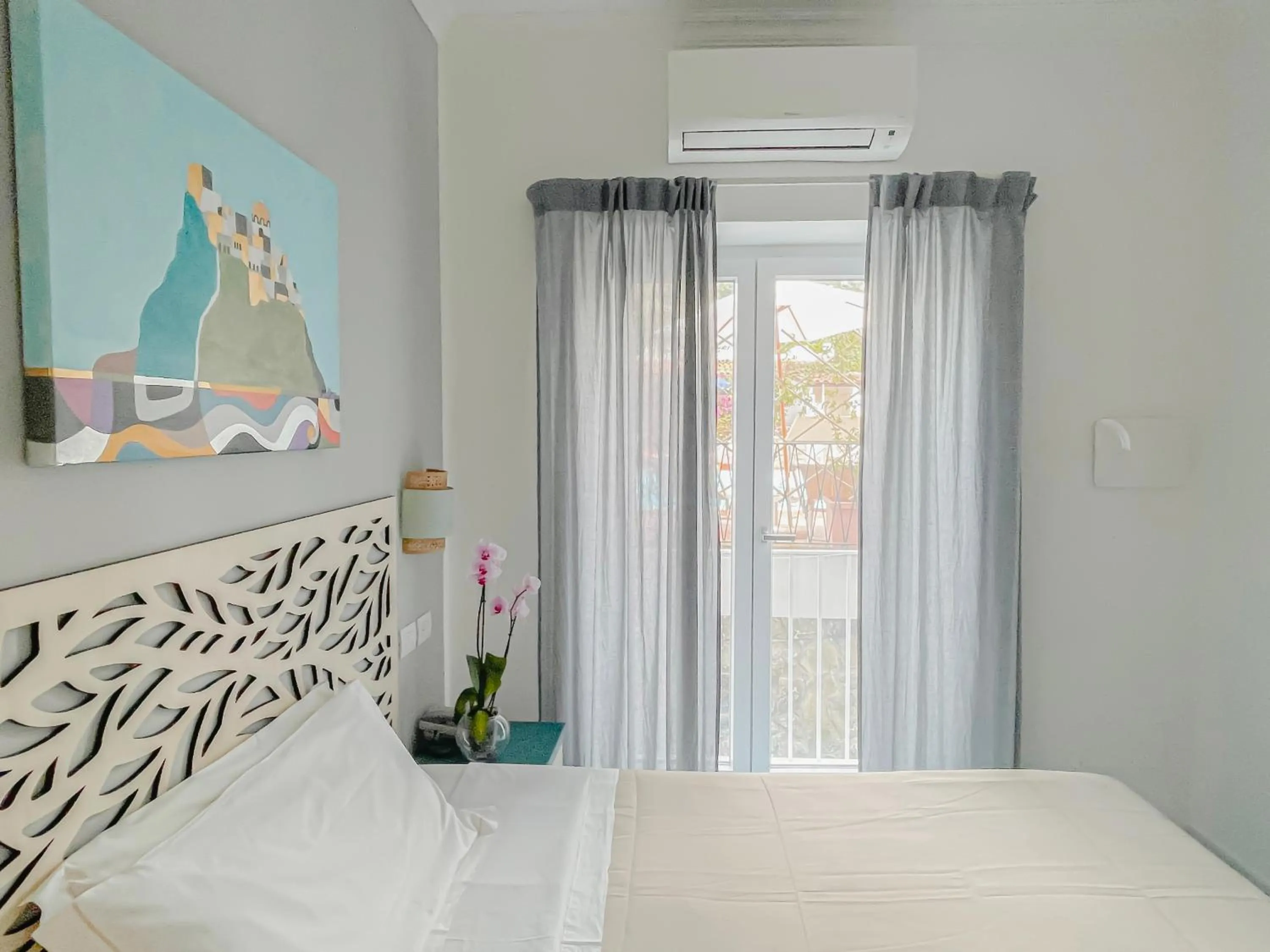 Bed in Hotel Lord Byron