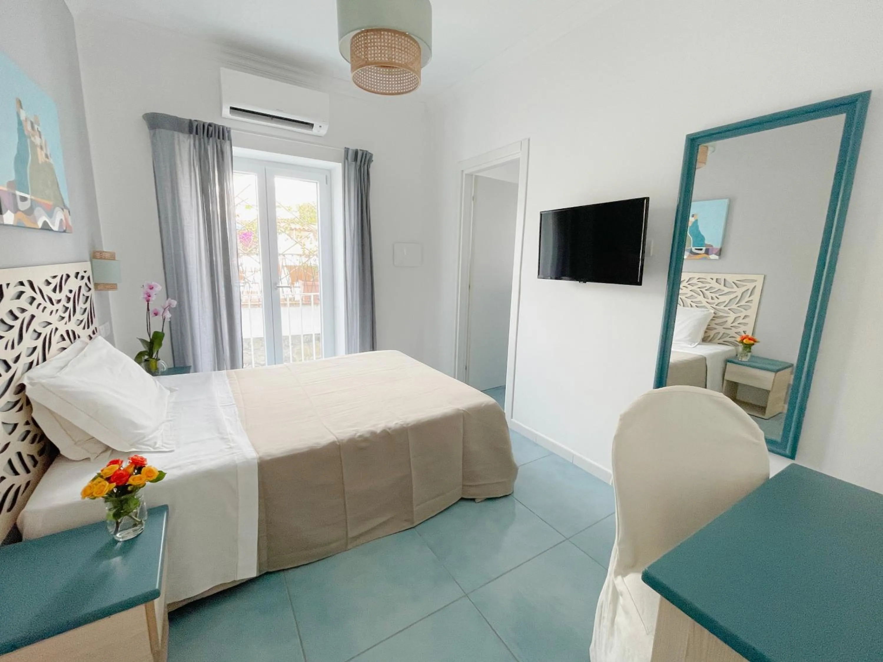 Bed in Hotel Lord Byron