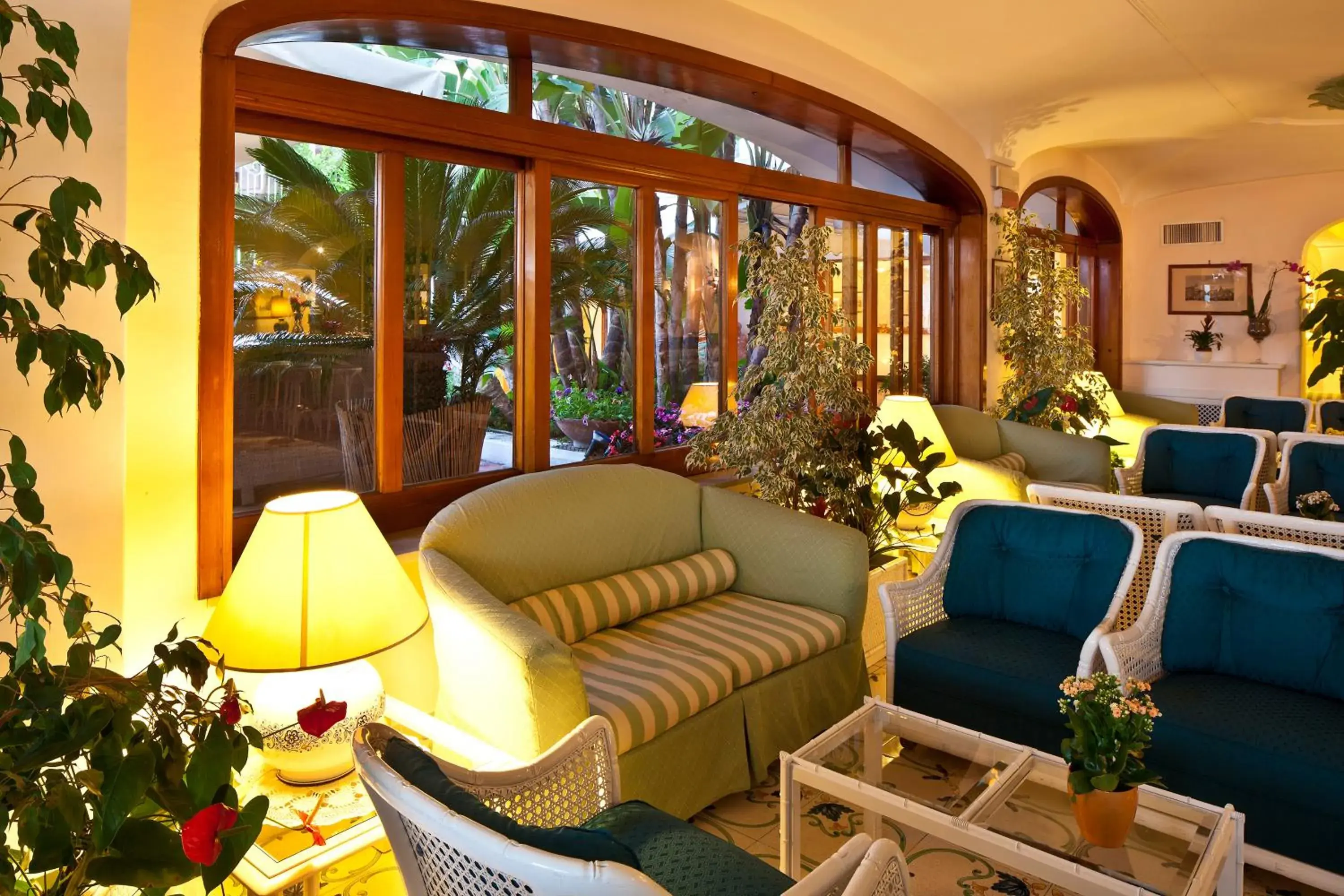 Lounge or bar in Le Querce Resort Sea Thermae & Spa Lounge or bar in Le Querce Resort Sea Thermae & Spa