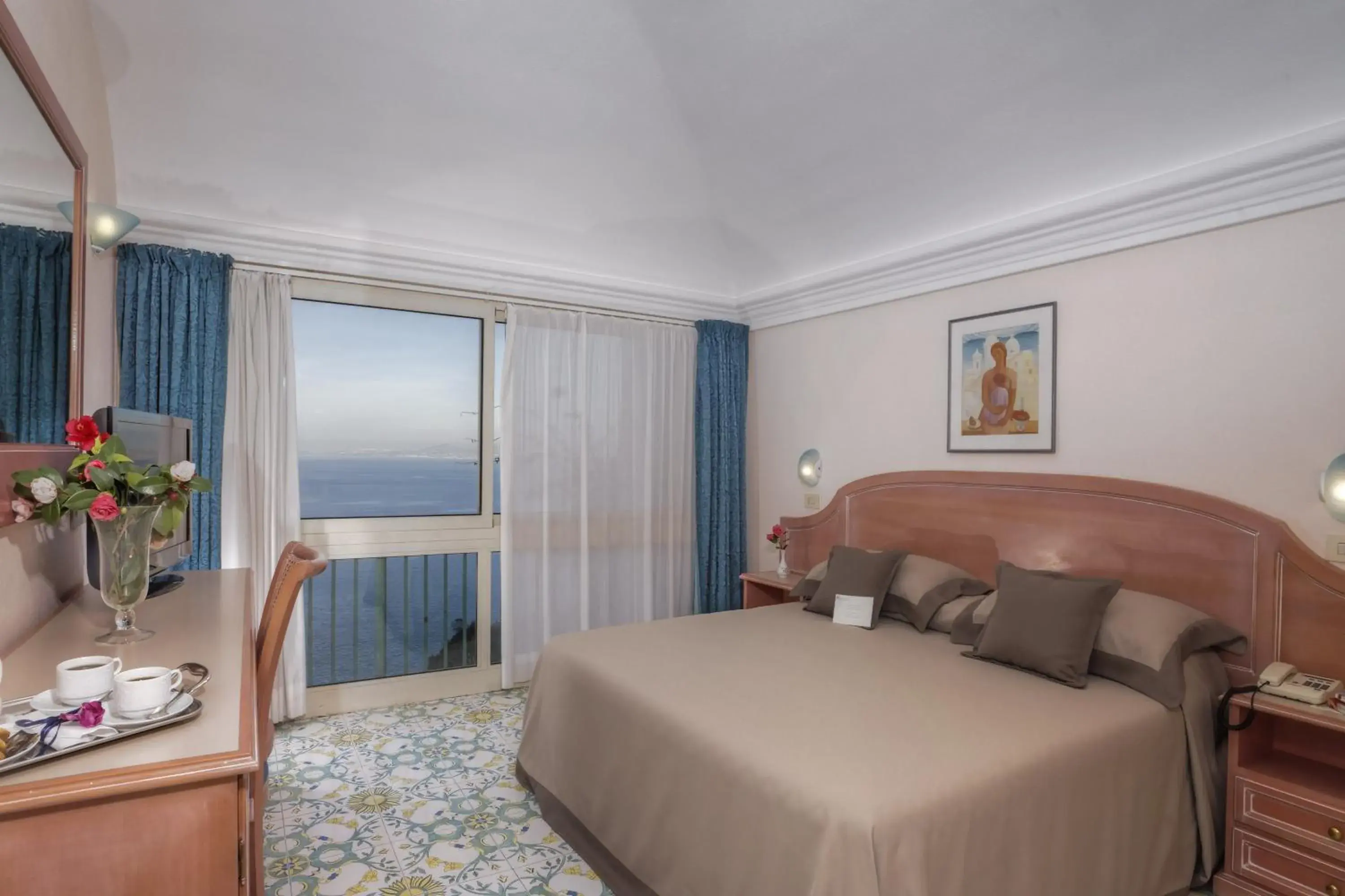 Photo of the whole room, Bed in Le Querce Resort Sea Thermae & Spa Photo of the whole room, Bed in Le Querce Resort Sea Thermae & Spa