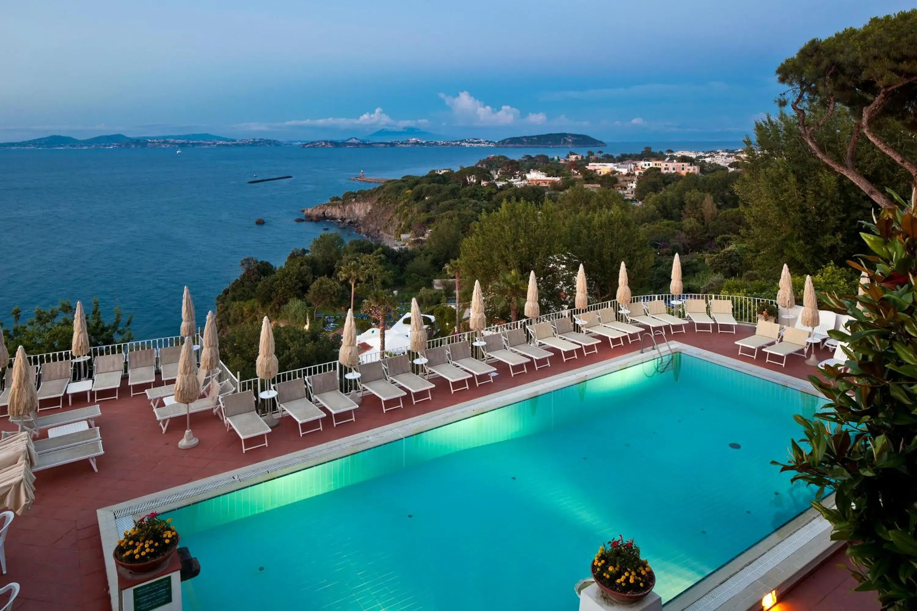 Pool view in Le Querce Resort Sea Thermae & Spa Pool view in Le Querce Resort Sea Thermae & Spa