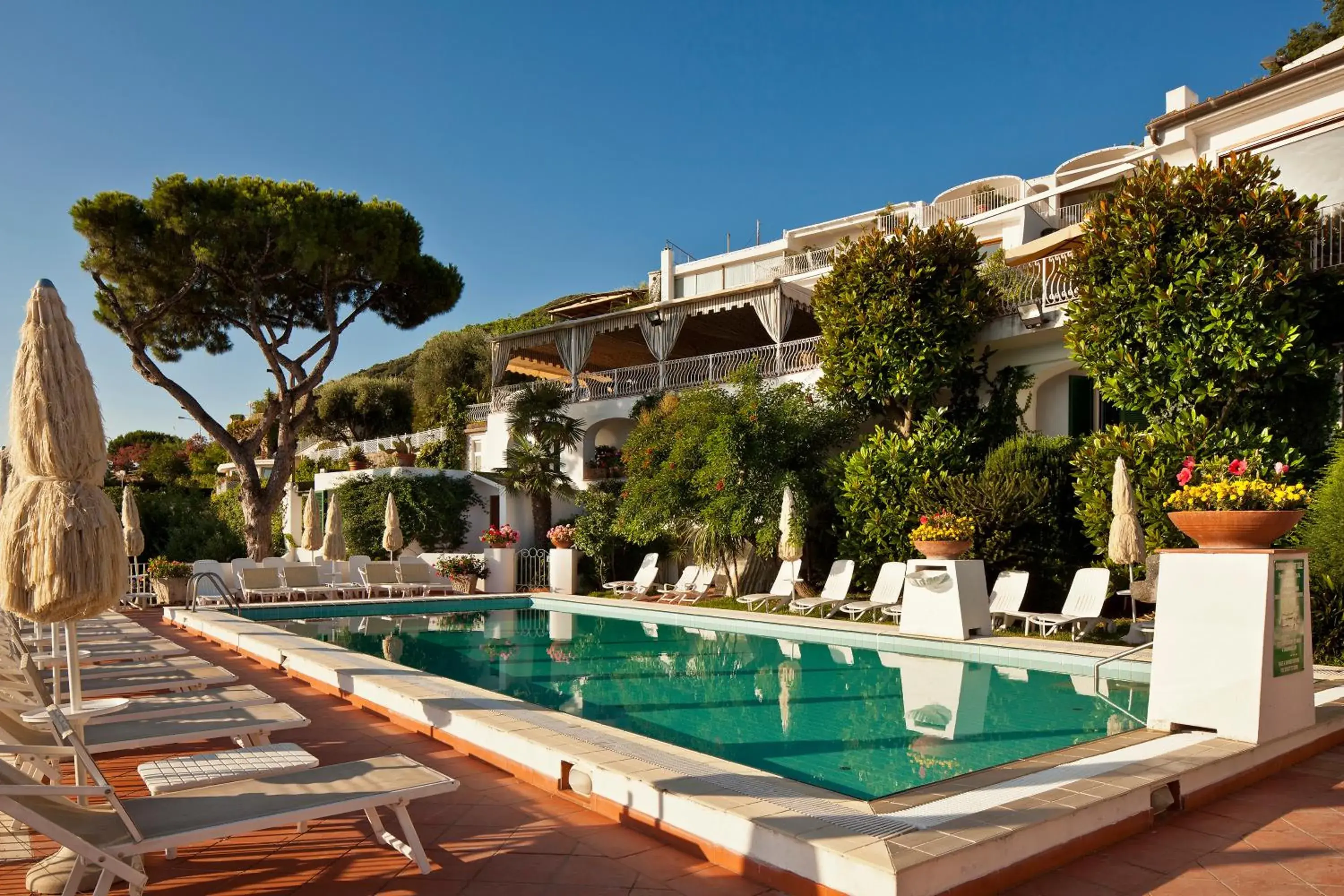 Pool view in Le Querce Resort Sea Thermae & Spa Pool view in Le Querce Resort Sea Thermae & Spa