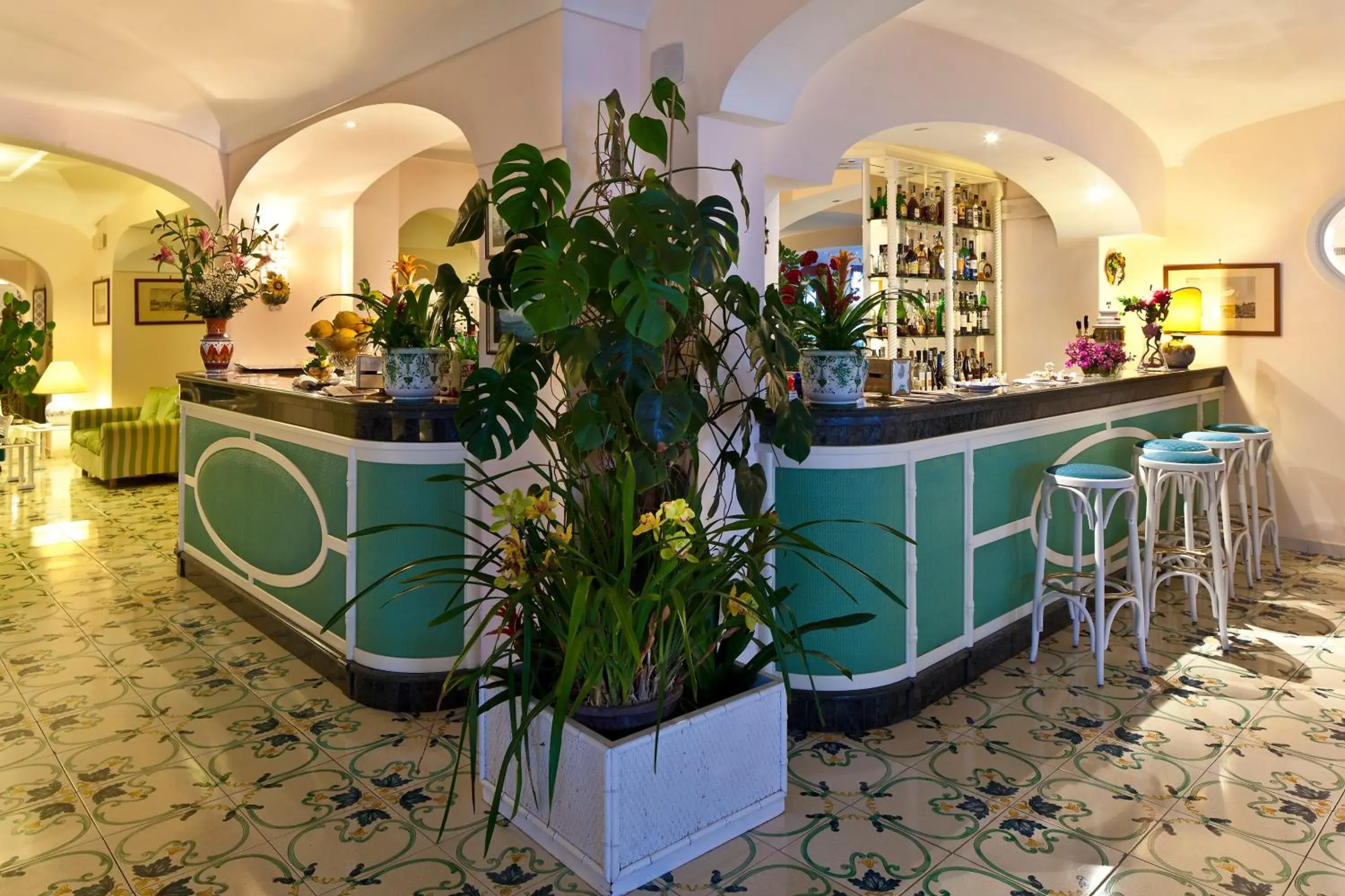 Lounge or bar in Le Querce Resort Sea Thermae & Spa Lounge or bar in Le Querce Resort Sea Thermae & Spa