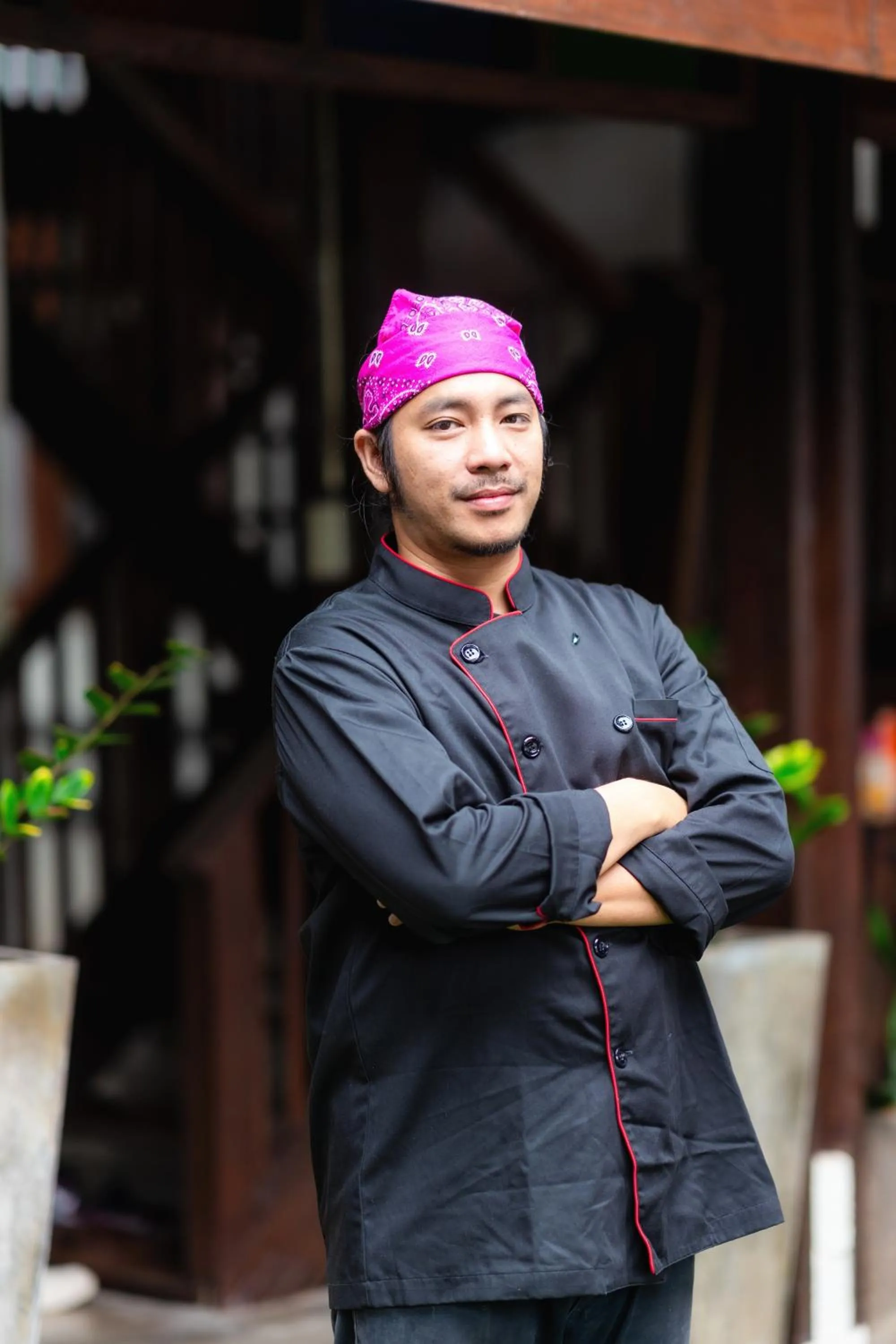 group of guests in Rompo Boutique Hotel