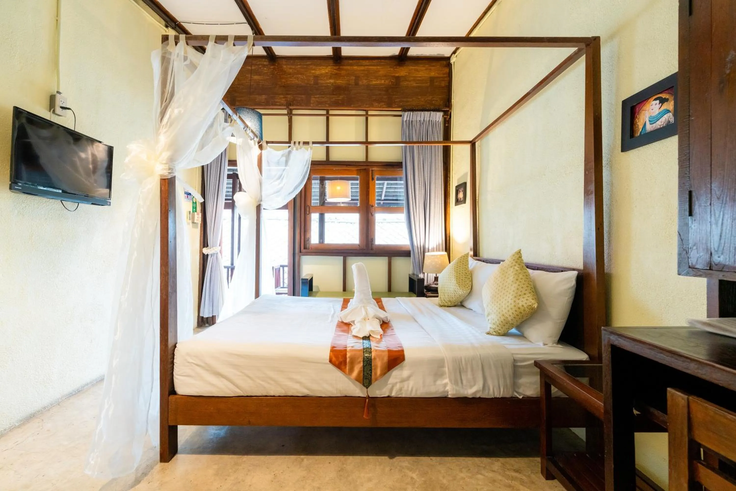 Bed in Rompo Boutique Hotel
