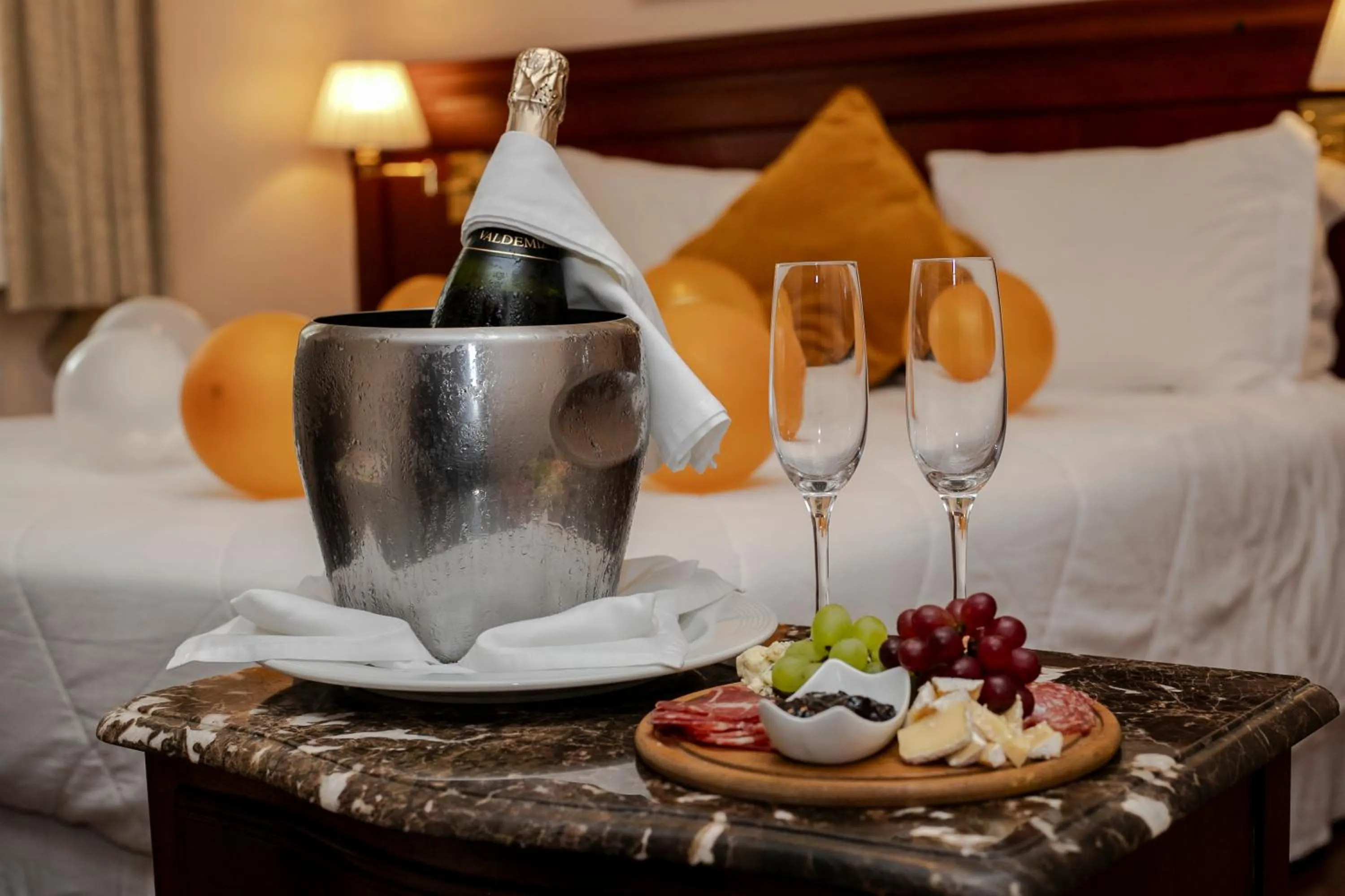 Other, Bed in Le Suisse Elegance Hotel