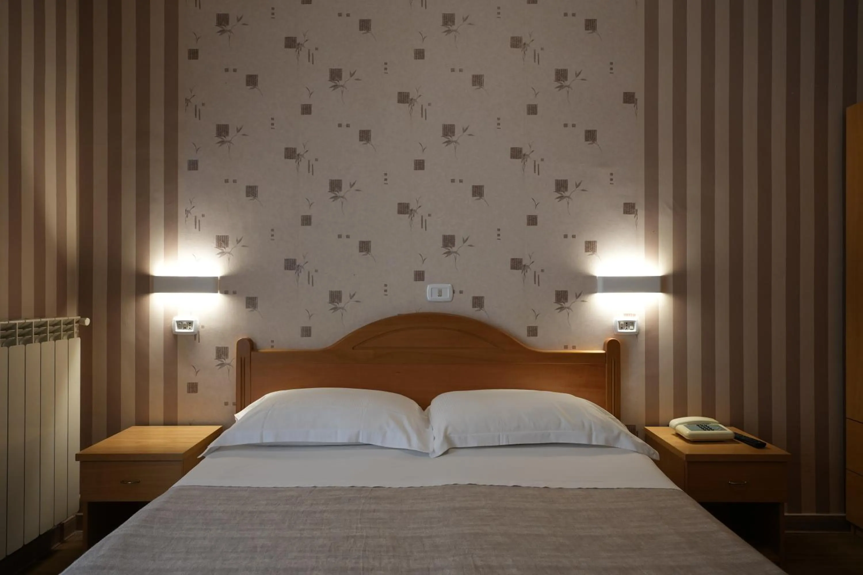 Bed in Hotel Siviglia