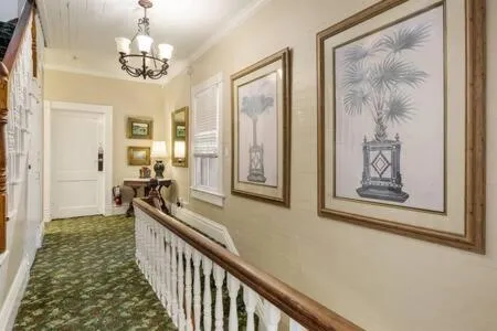 The Curry House - Entire Complex