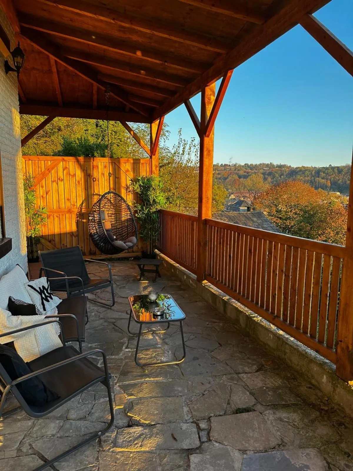 Suite Tino - Jacuzzi privé, cabine infrarouge & vue
