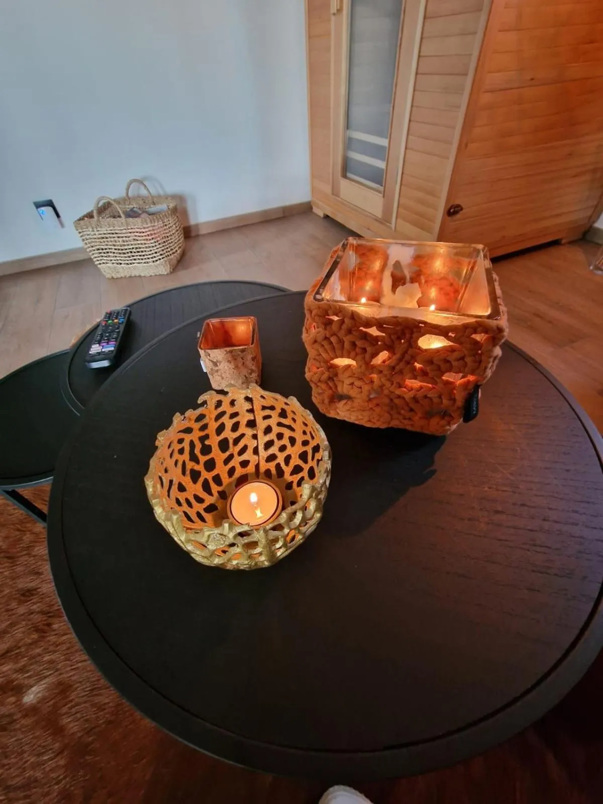 Spa and wellness centre/facilities in Suite Tino - Jacuzzi privé, cabine infrarouge & vue