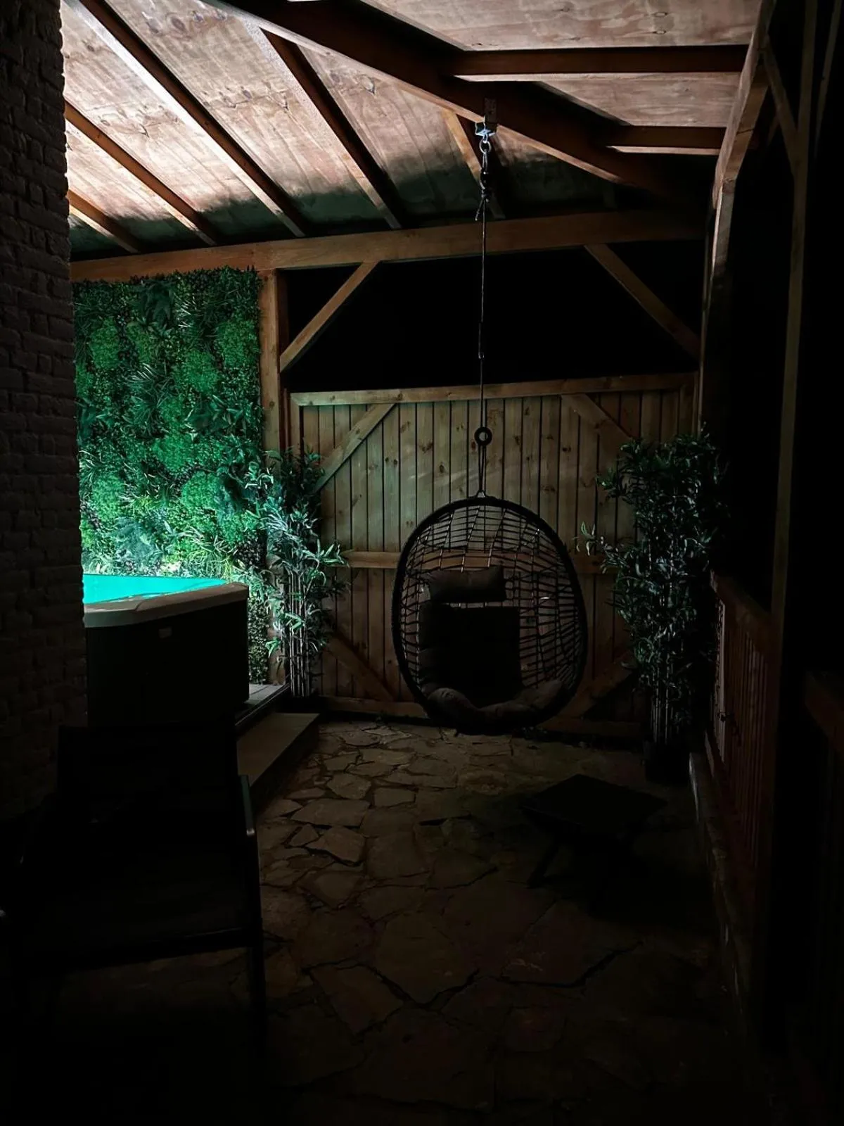 Suite Tino - Jacuzzi privé, cabine infrarouge & vue