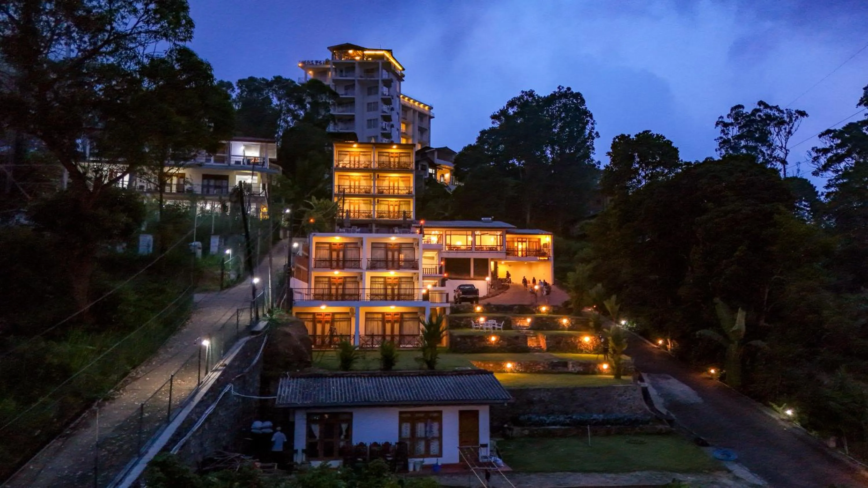 Property building in Alta Vista