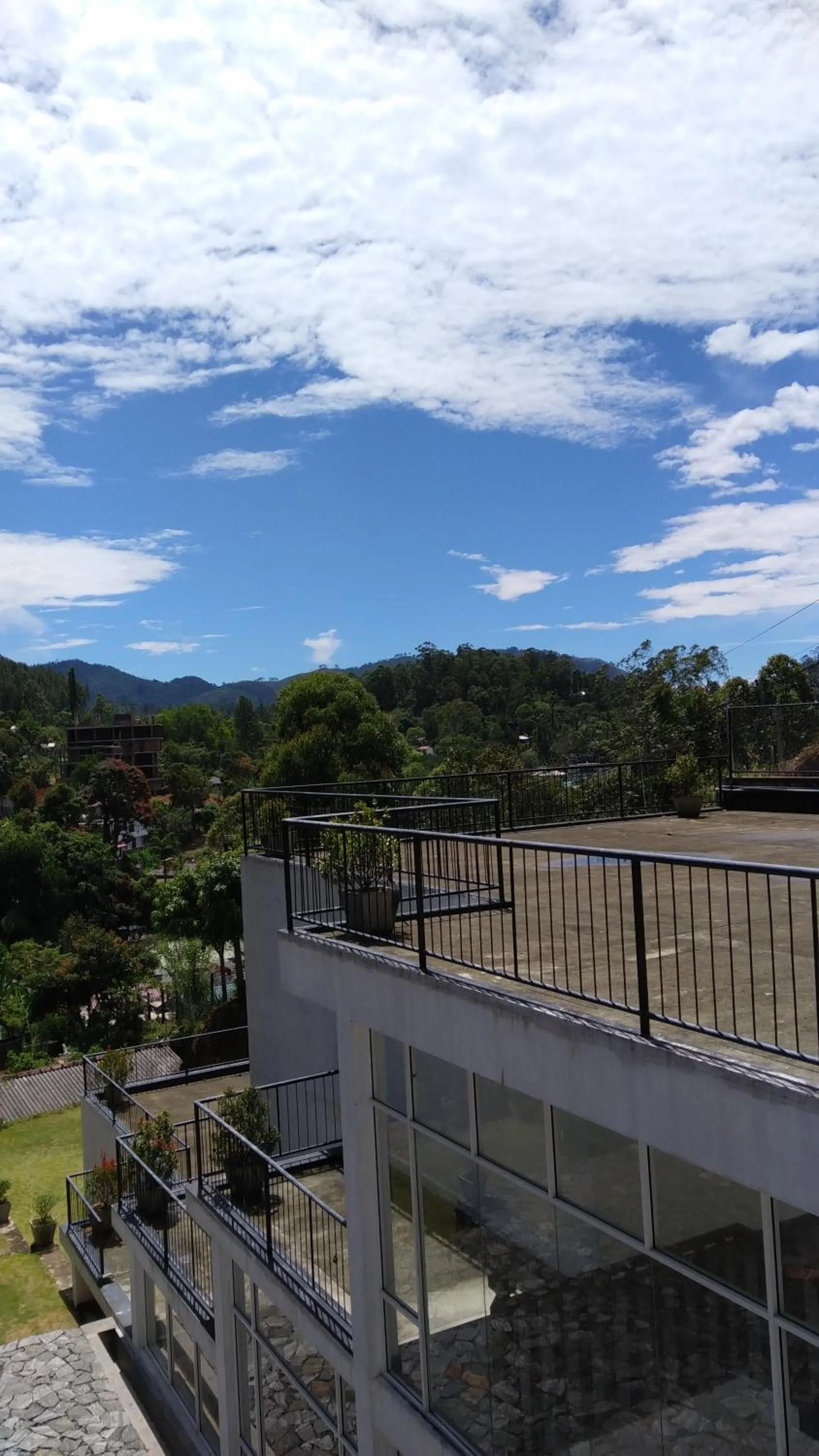 Mountain view in Alta Vista