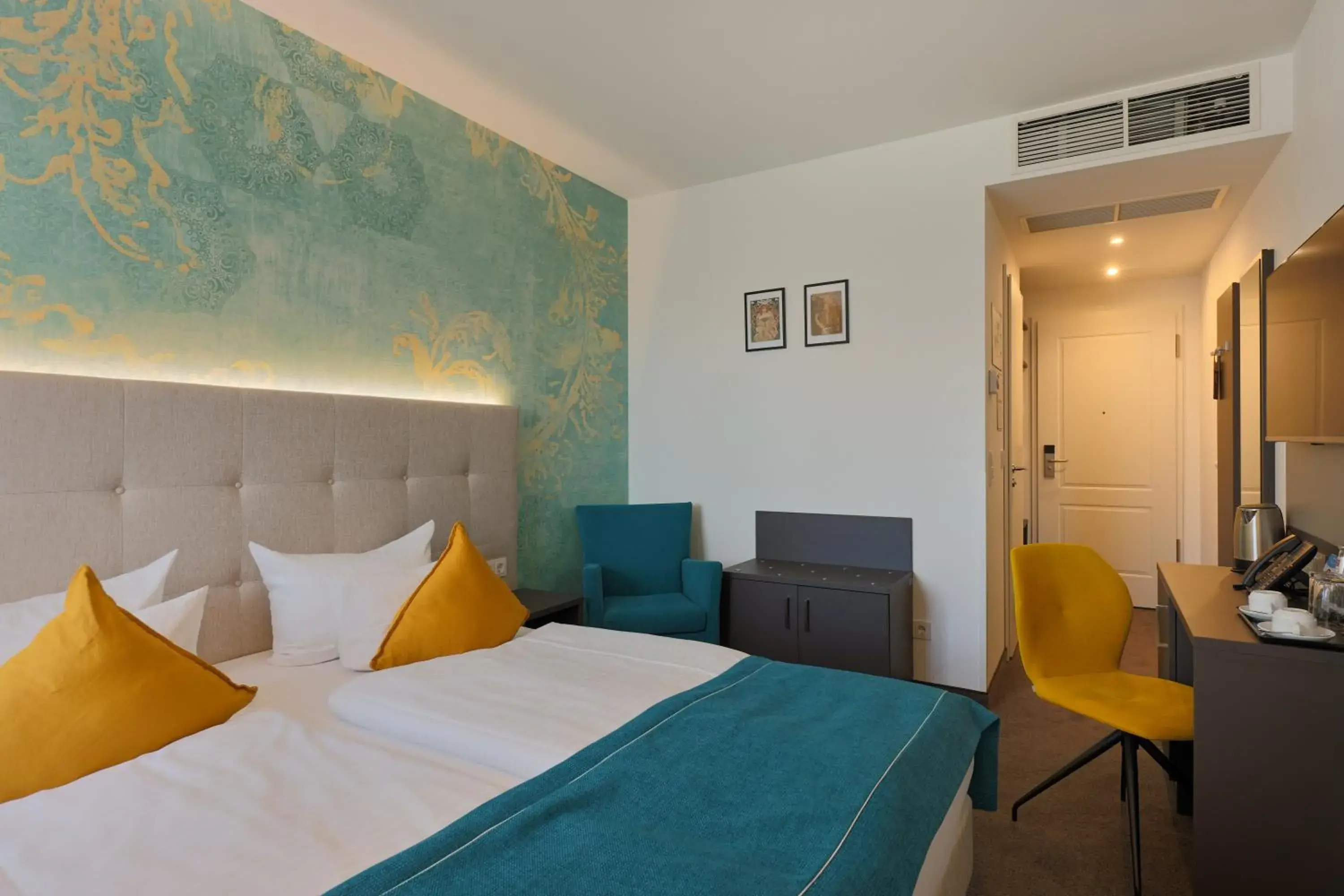 Bed in Soaltee Westend Messe Frankfurt Bed in Soaltee Westend Messe Frankfurt