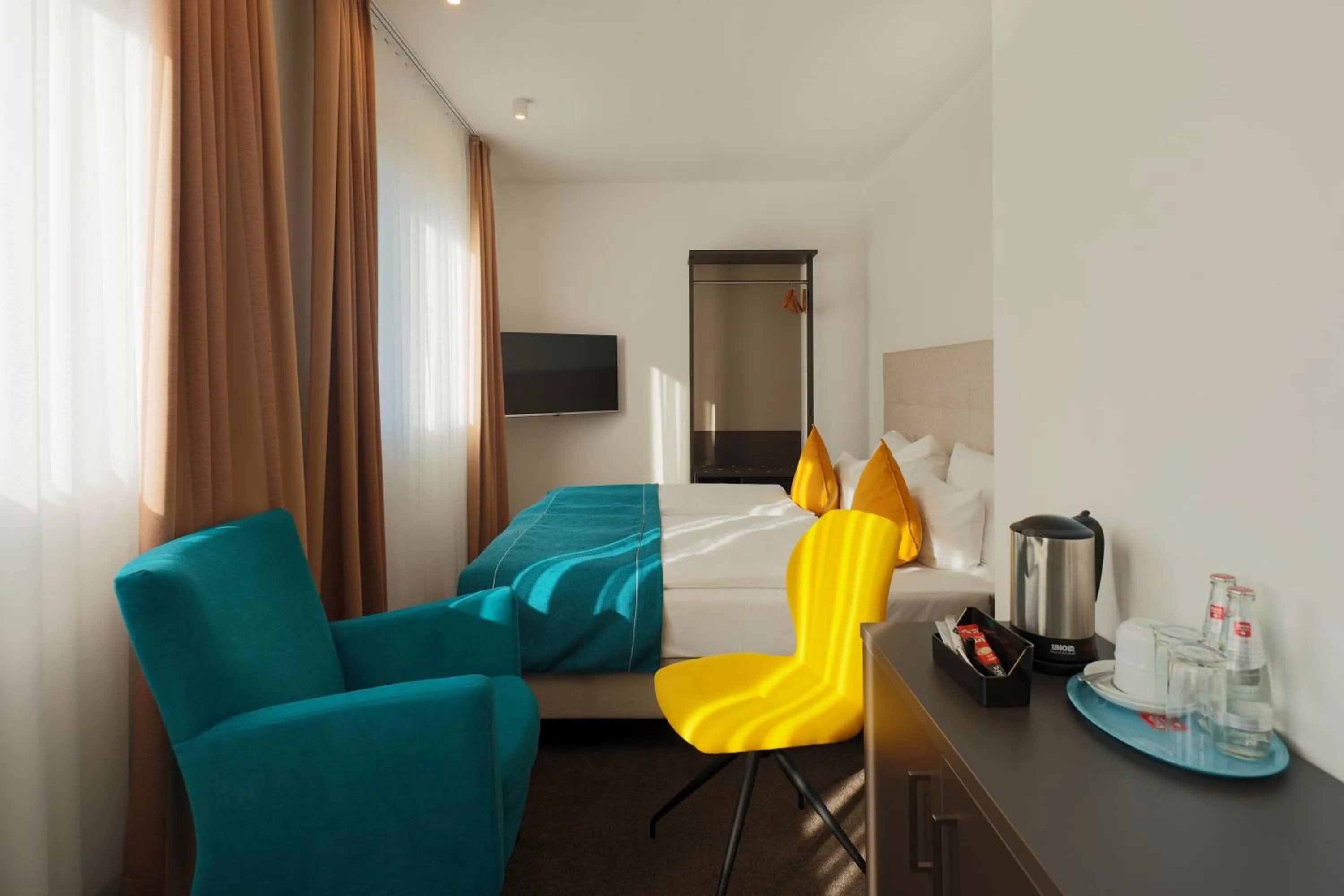 Photo of the whole room, Bed in Soaltee Westend Messe Frankfurt