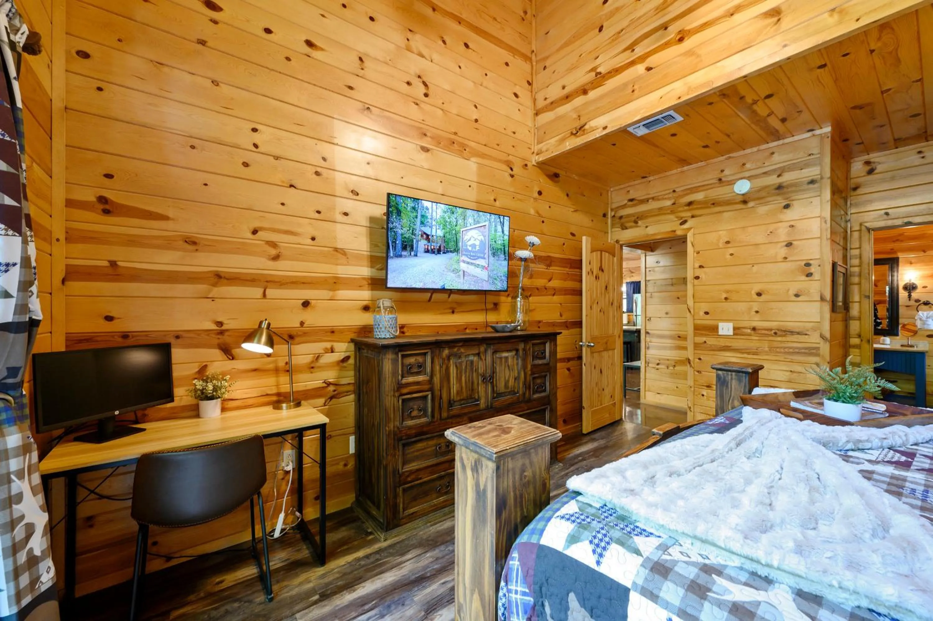 TV and multimedia, Bed in Hickory Bear - Cabin surrounded by pines, Sleeps 10, Hot Tub, Fire Pit, Arcade, Foosball Table & Deck Slide