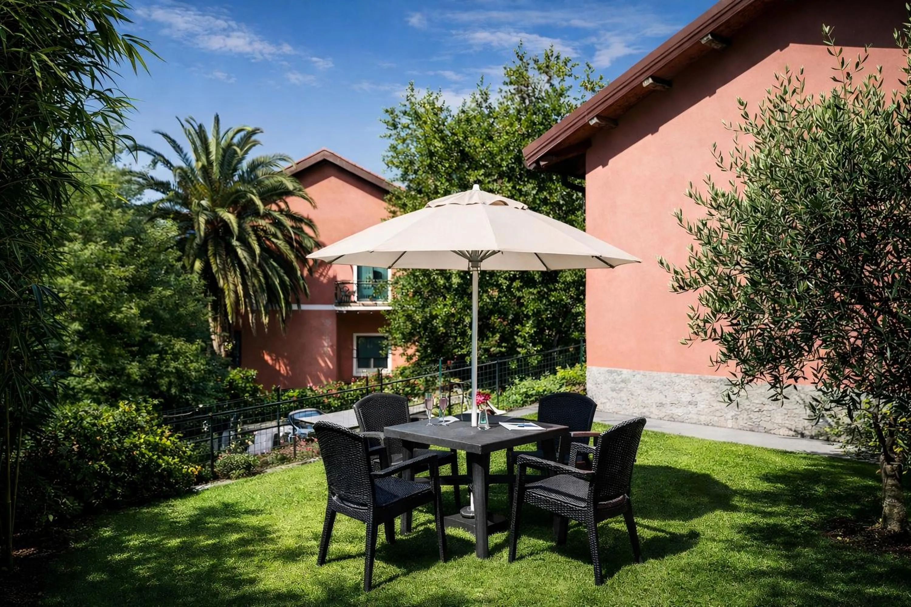 Garden in Hotel Del Borgo