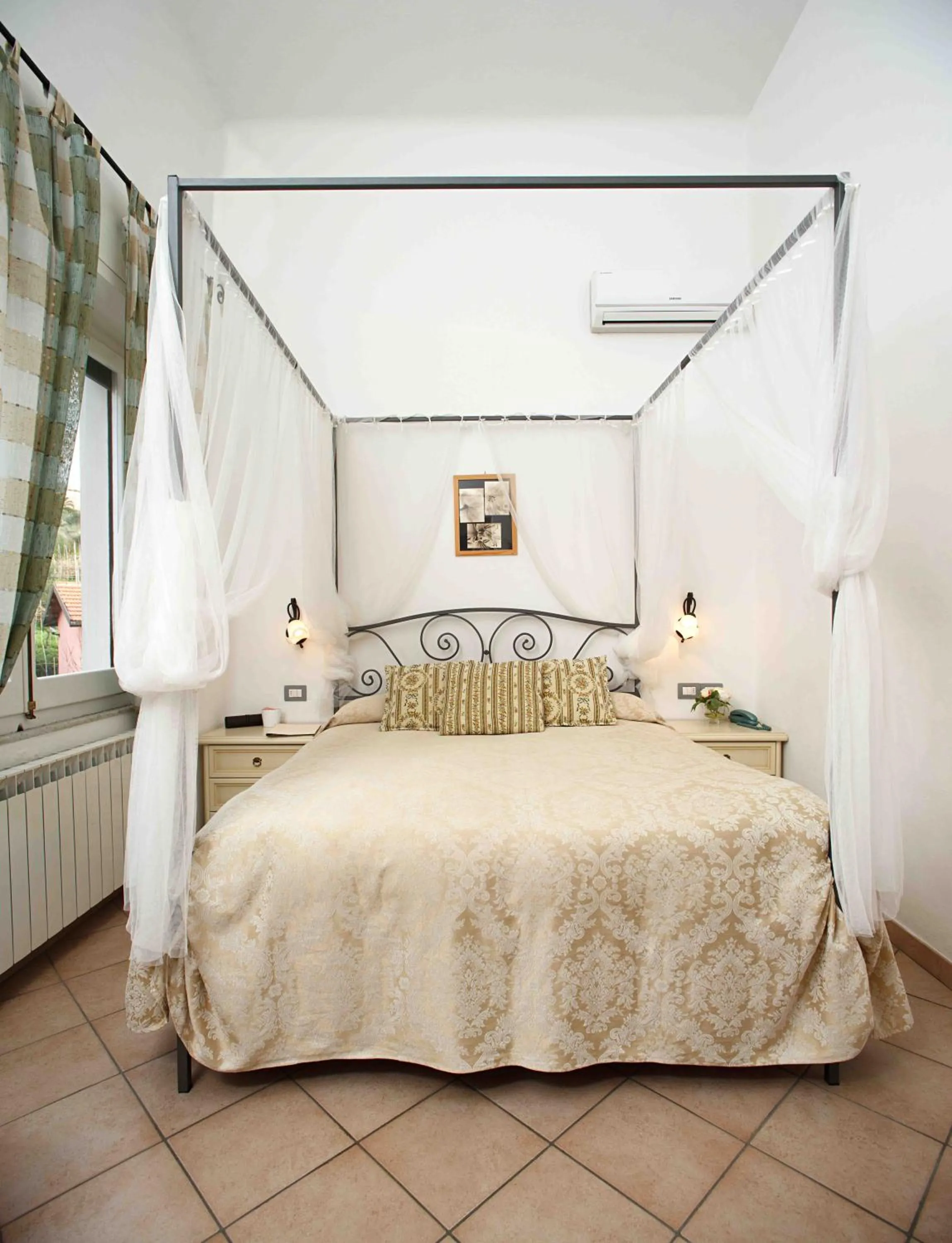 Bedroom, Bed in Hotel Del Borgo