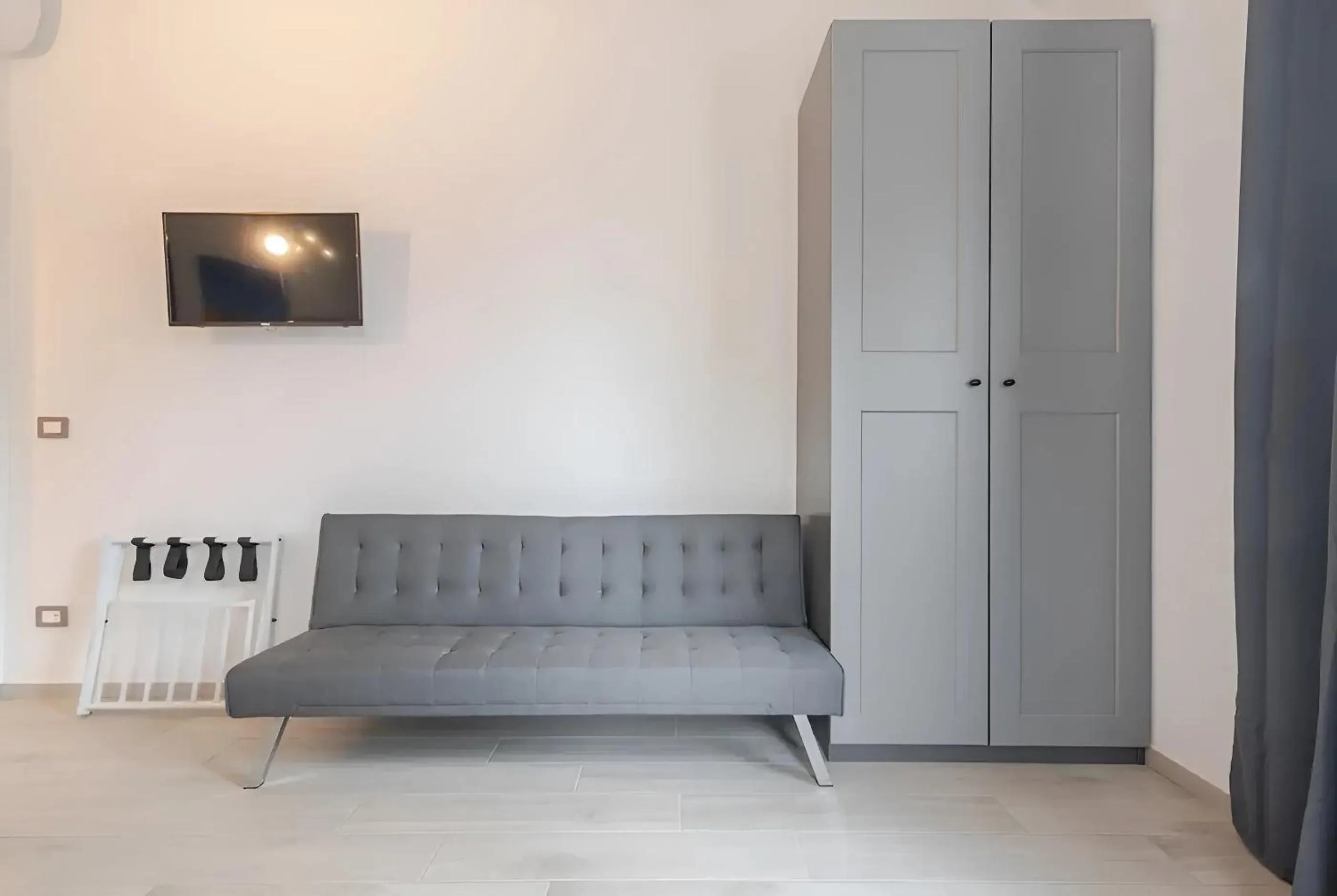 Bedroom in Hotel Del Borgo