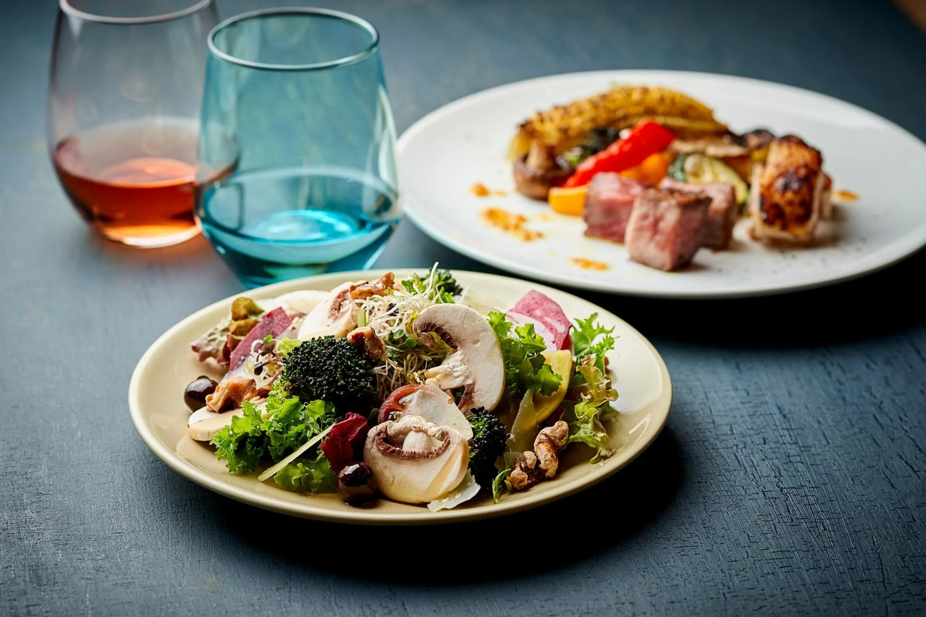 Restaurant/places to eat in il azzurri