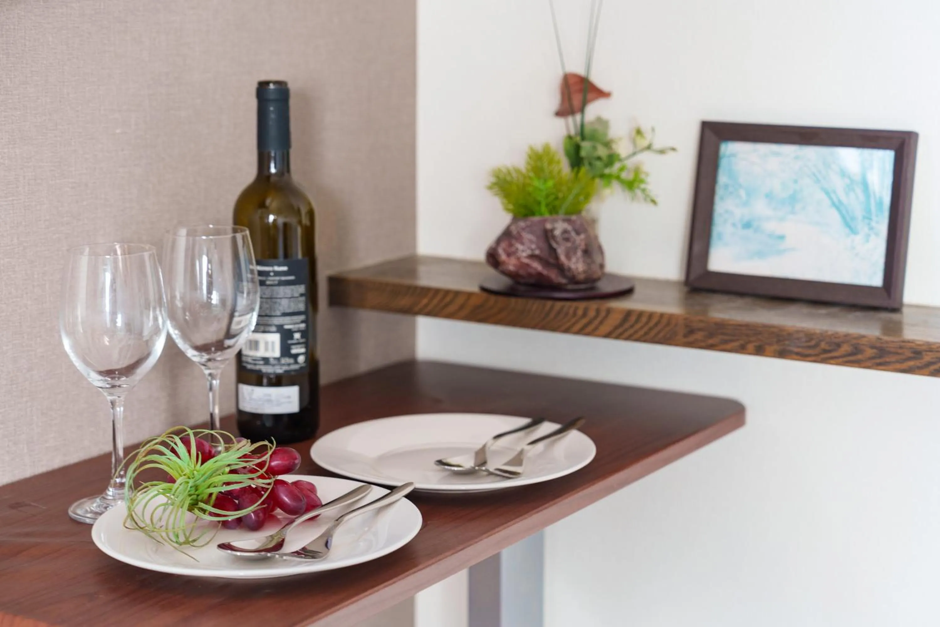 Dining area in GRAVITY