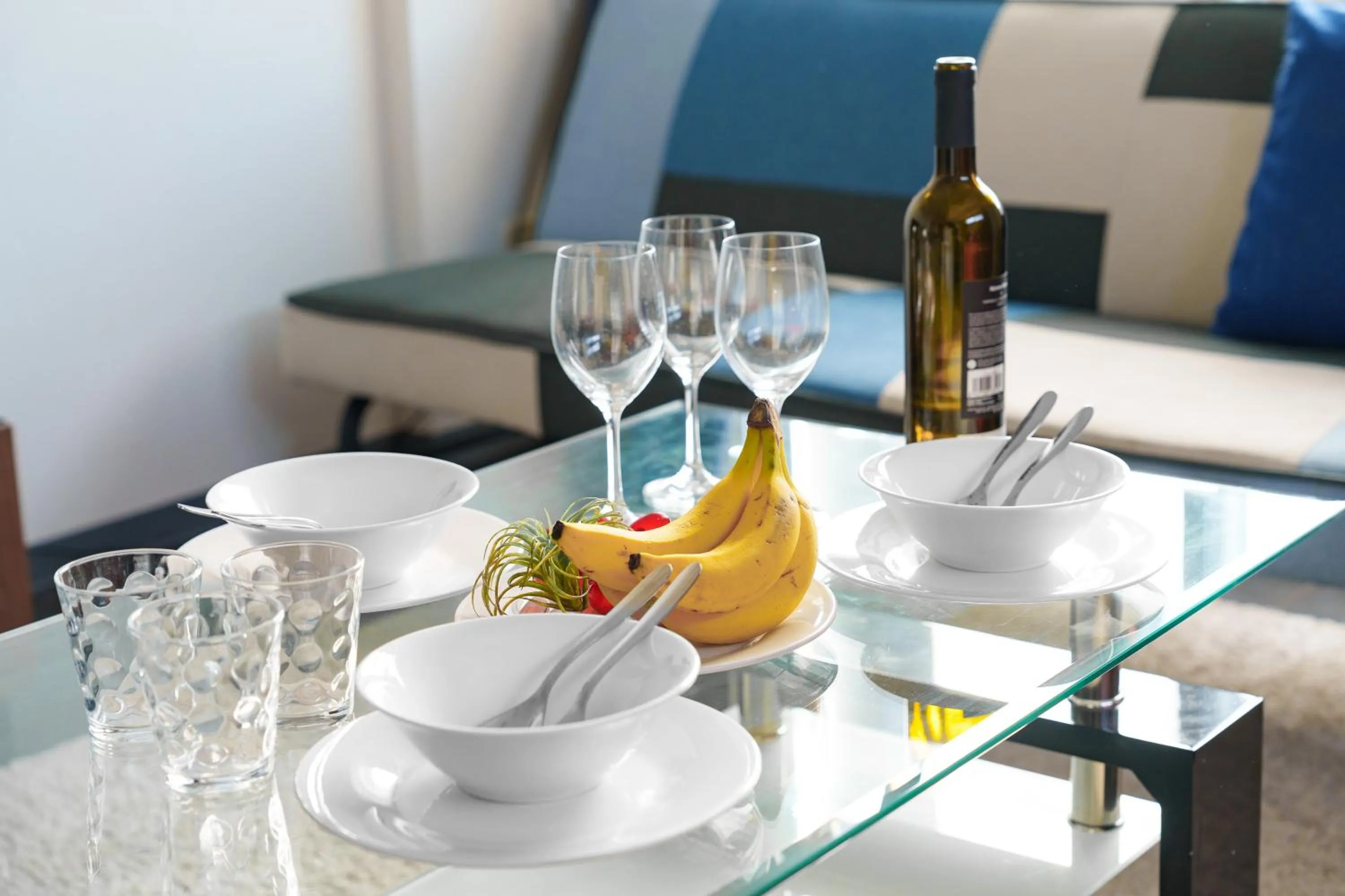 Dining area in GRAVITY