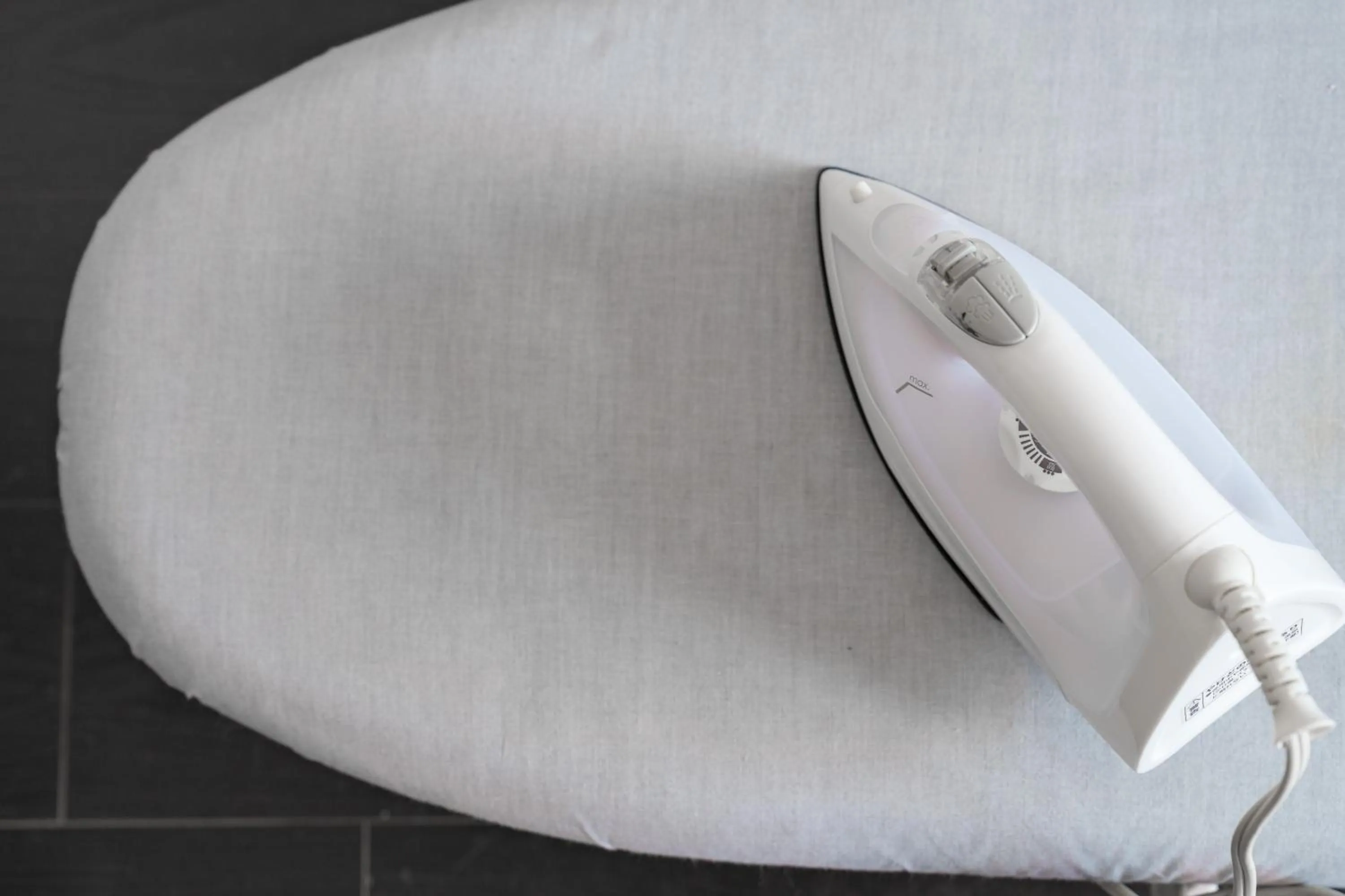 flat iron in GRAVITY