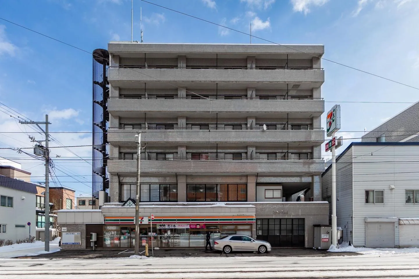 Property building in COMMENCE Ⅴ