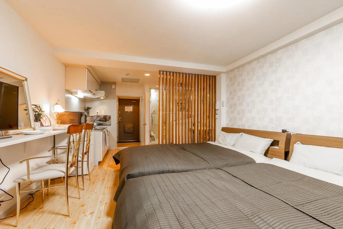 Bedroom, Bed in COMMENCE Ⅴ