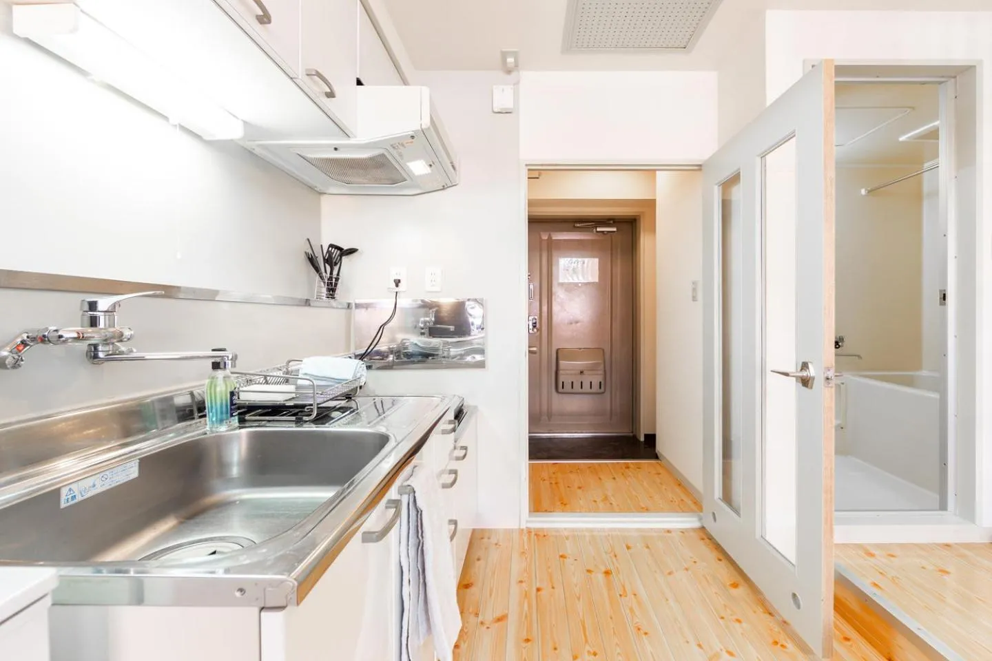 kitchen in COMMENCE Ⅴ