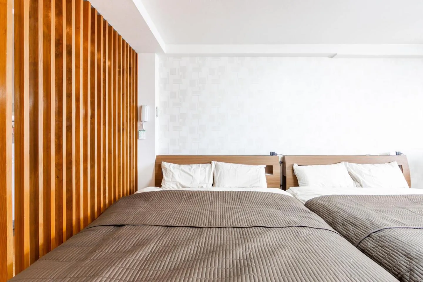 Bedroom, Bed in COMMENCE Ⅴ