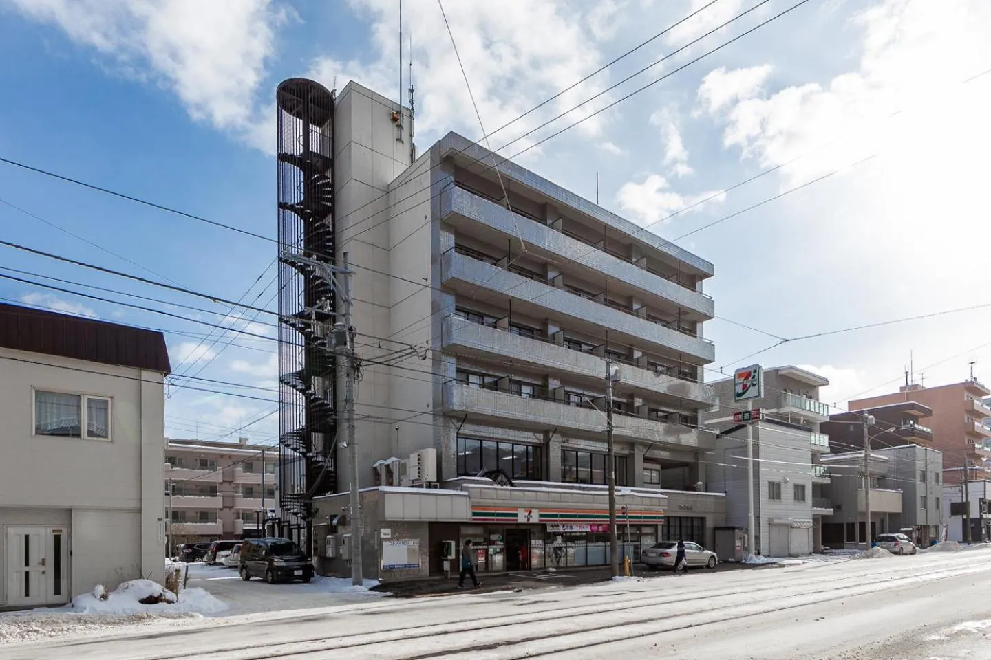 Property building in COMMENCE Ⅴ