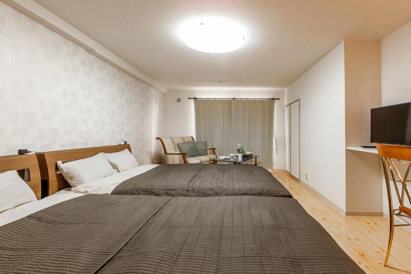Bedroom, Bed in COMMENCE Ⅴ